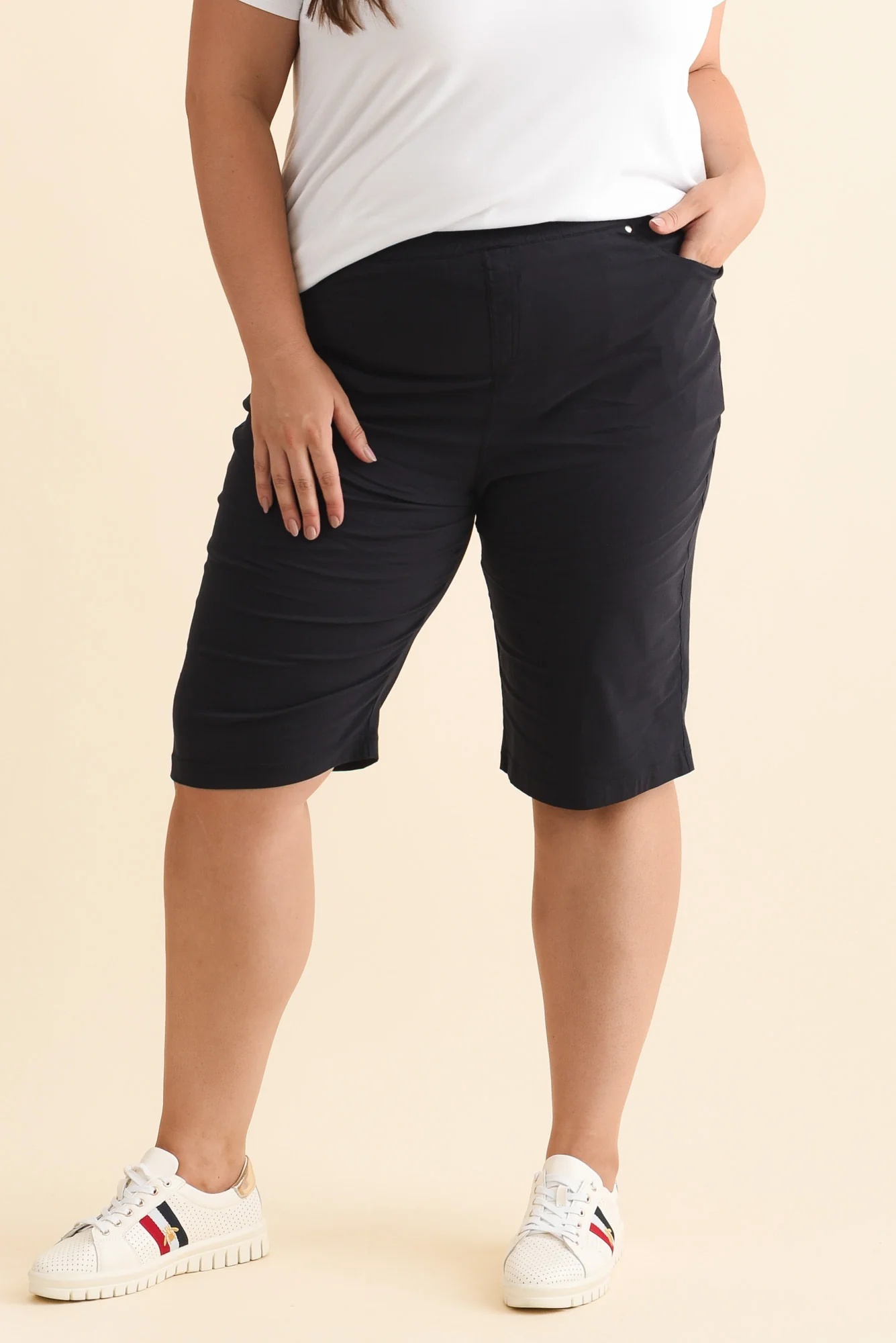 Air-Lite Navy Stretch Pocket Shorts - Image 7