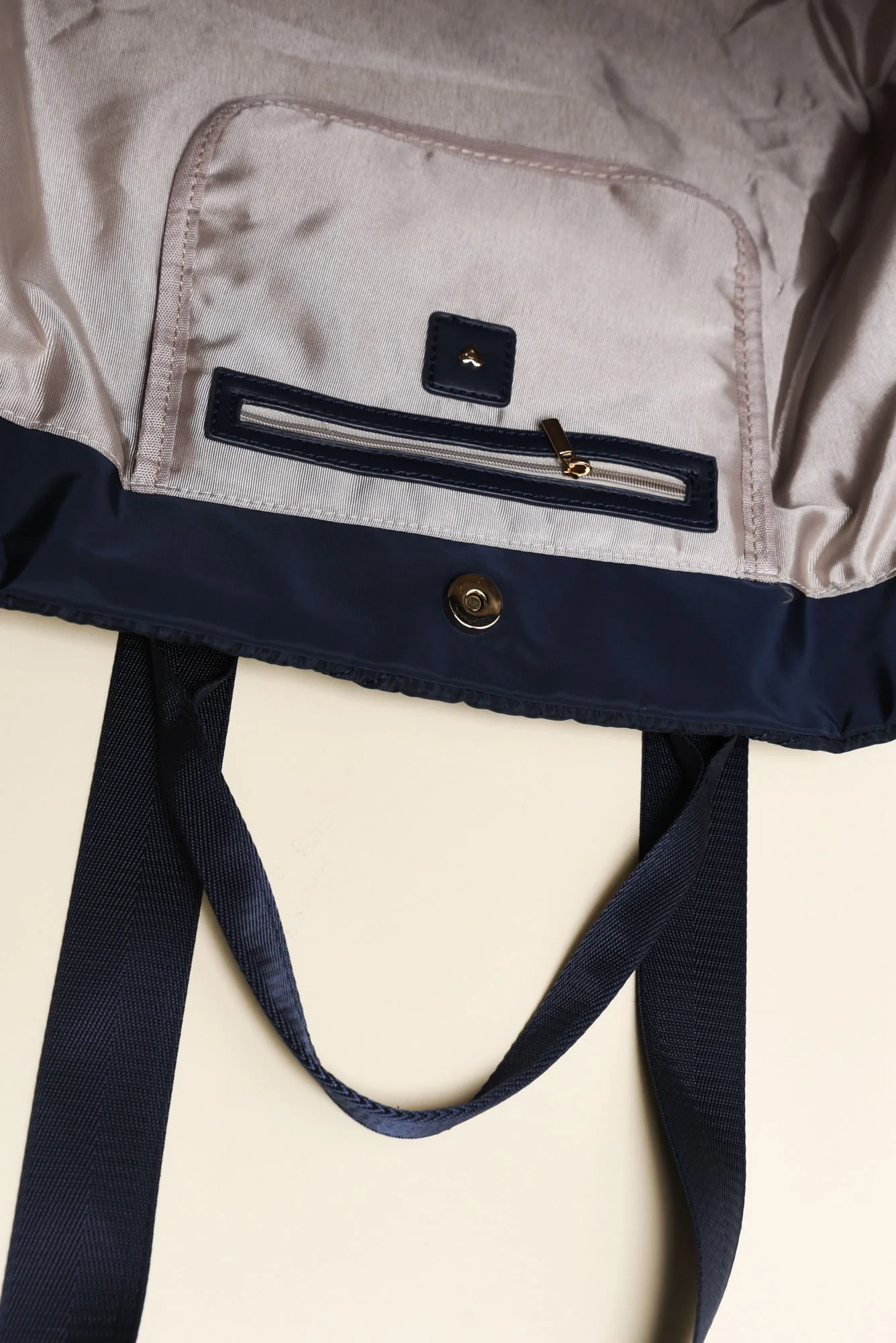 Aleana Navy Quilted Tote Bag - Image 3