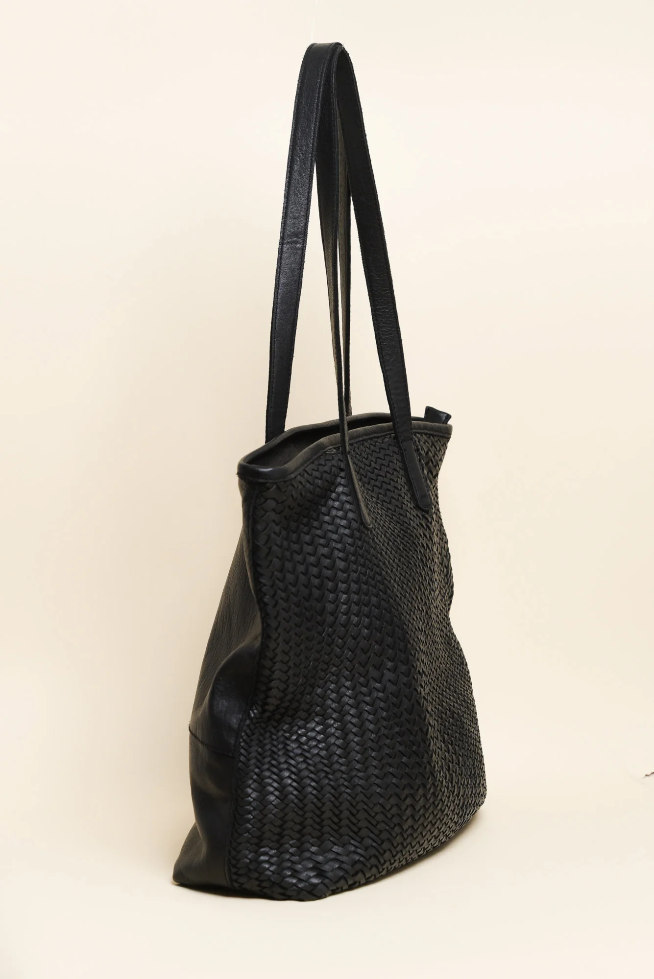 Aleana Navy Quilted Tote Bag - Image 4