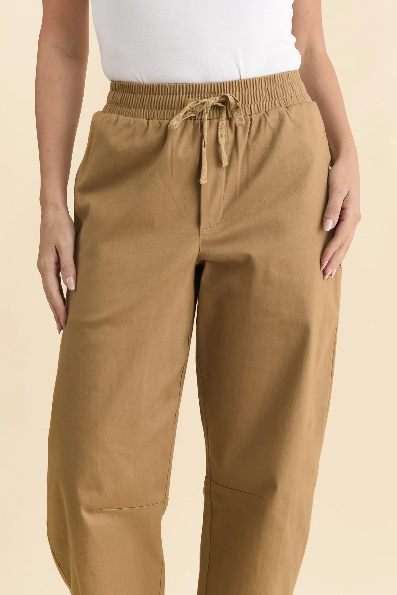 Andy Camel Cotton Barrel Pants - Image 6