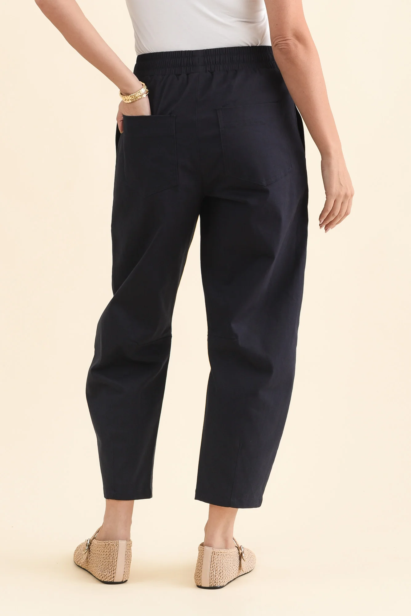 Andy Navy Cotton Cropped Barrel Pants - Image 4