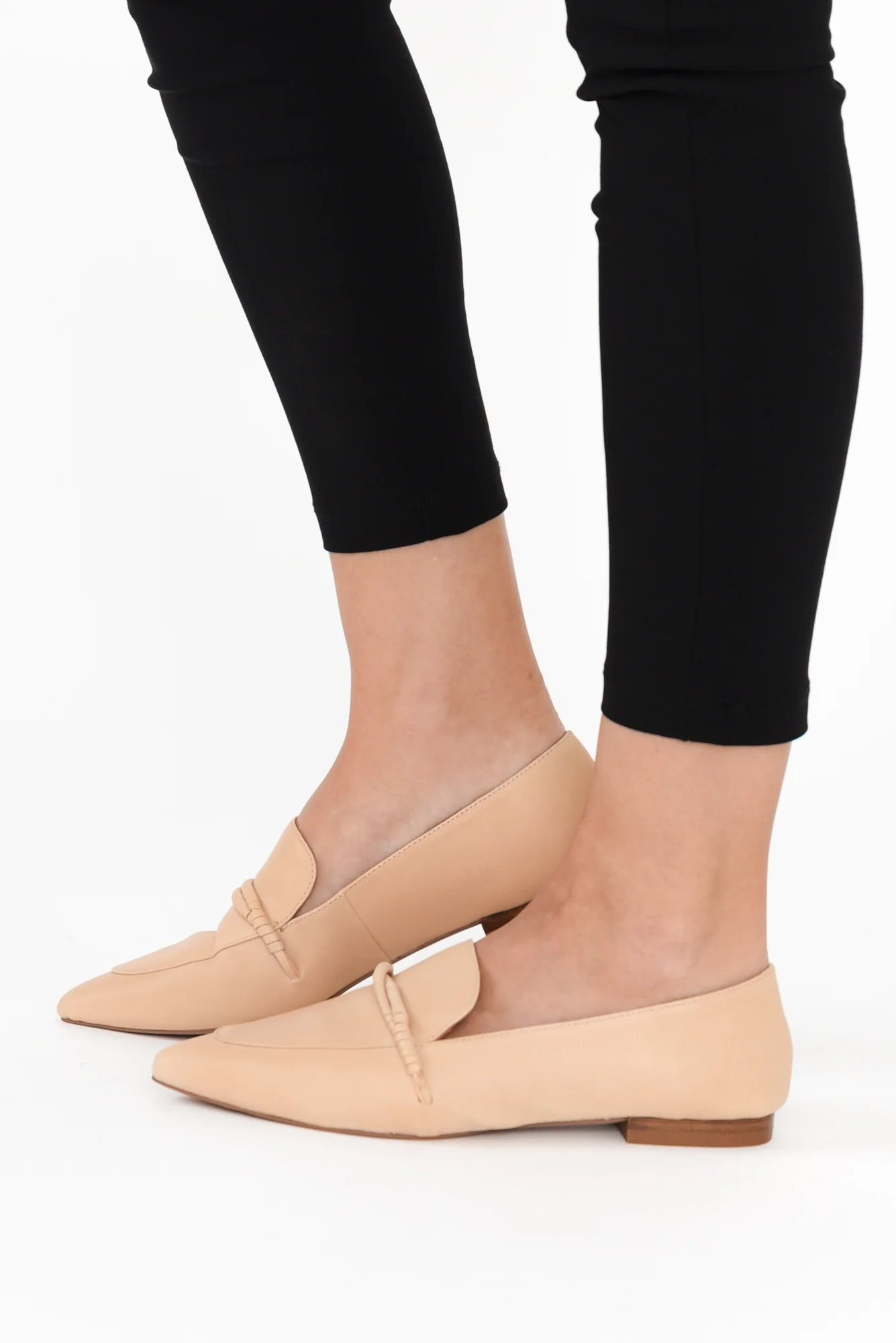 Avery Nude Leather Loafer - Image 5