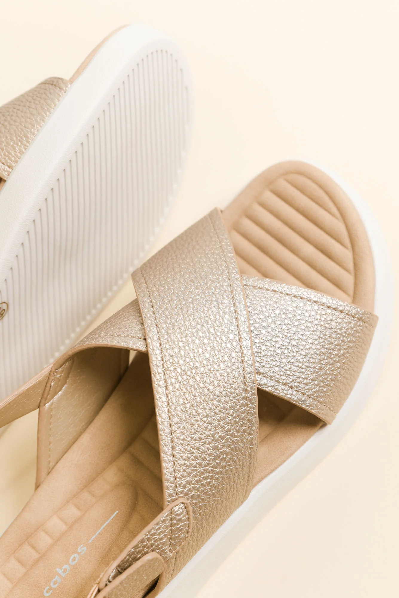 Bogota Gold Platform Sandal - Image 3