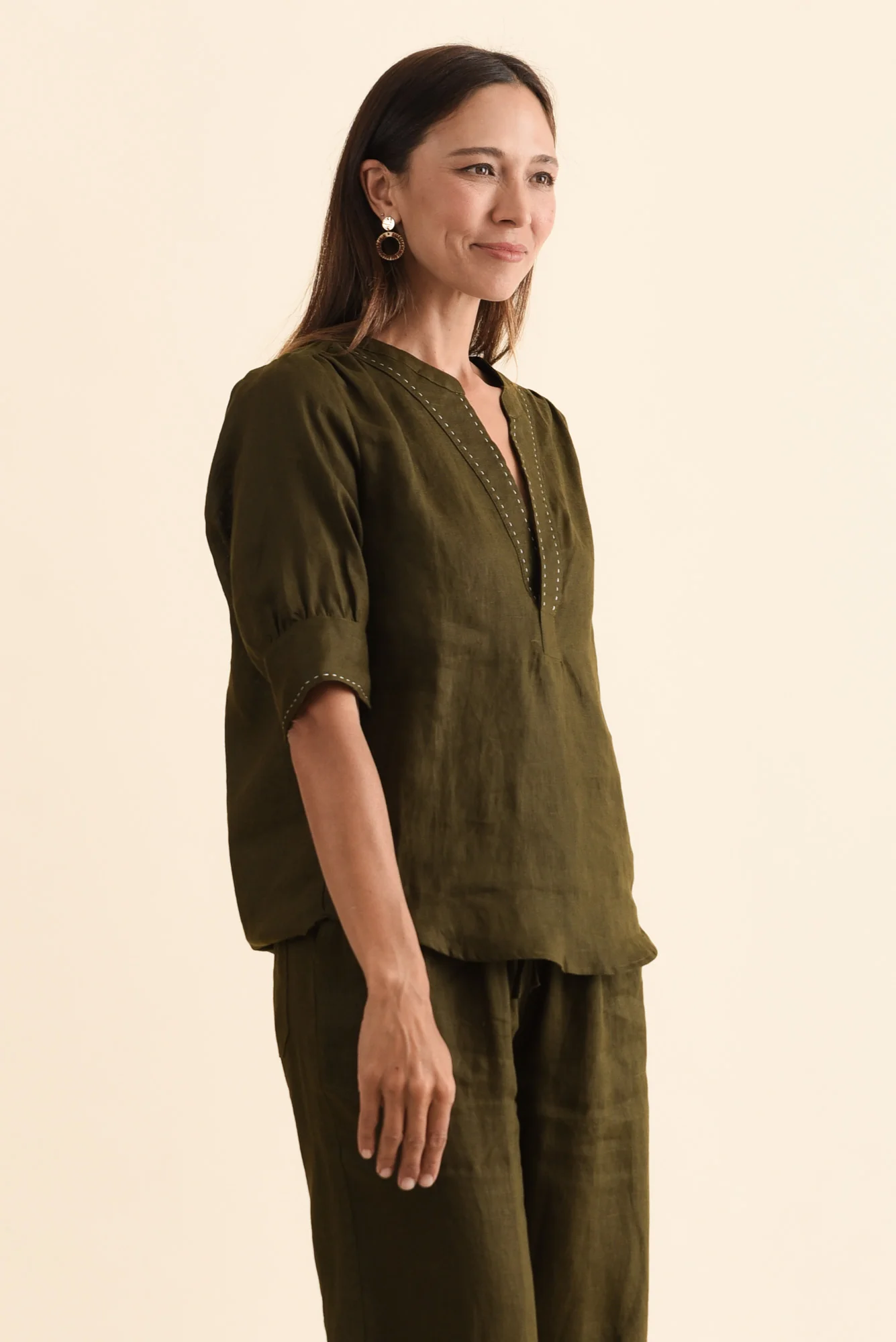 Bradley Khaki Linen Contrast Stitch Top - Image 3