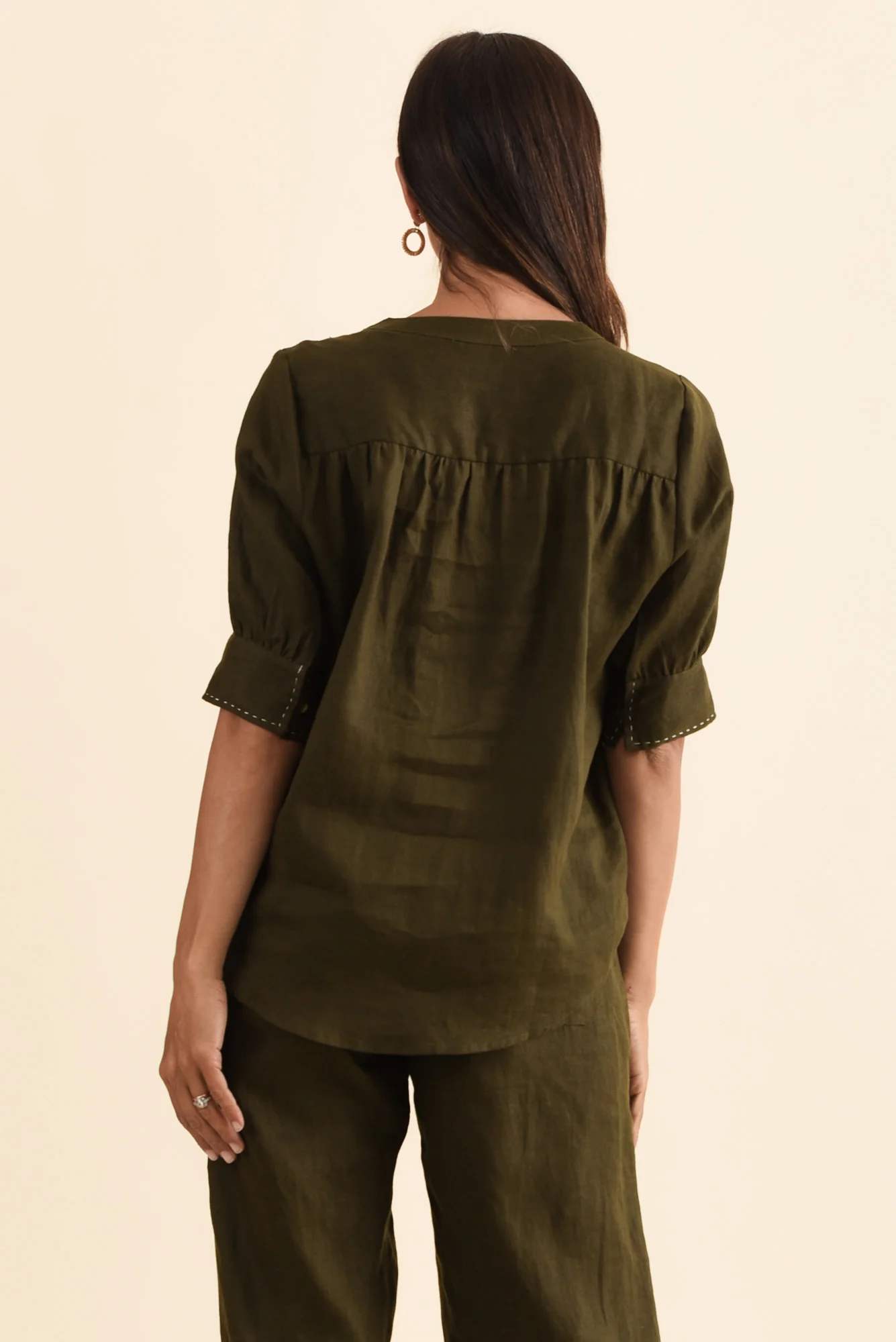 Bradley Khaki Linen Contrast Stitch Top - Image 4