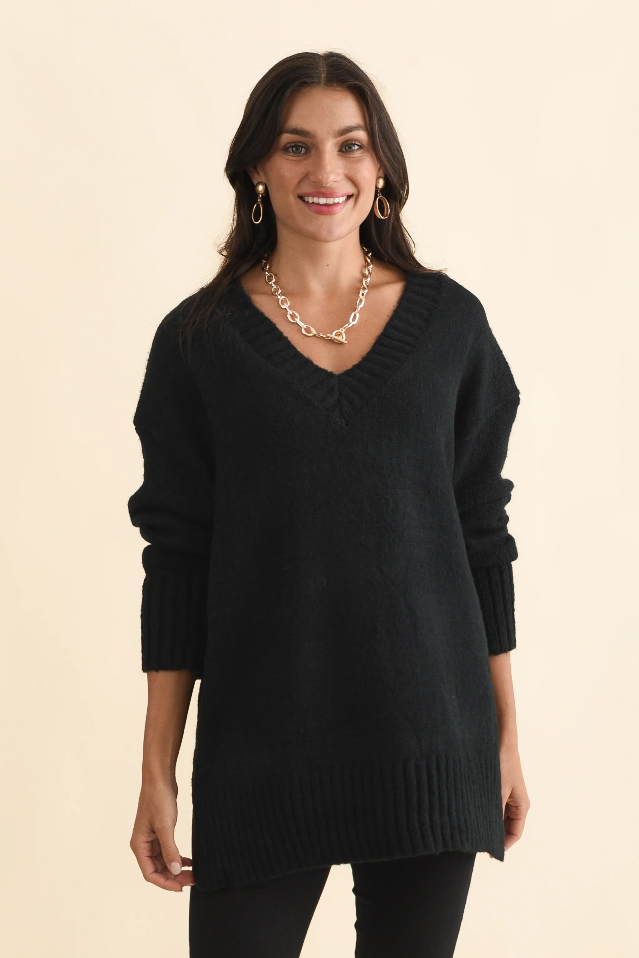 Brilla Black V Neck Jumper