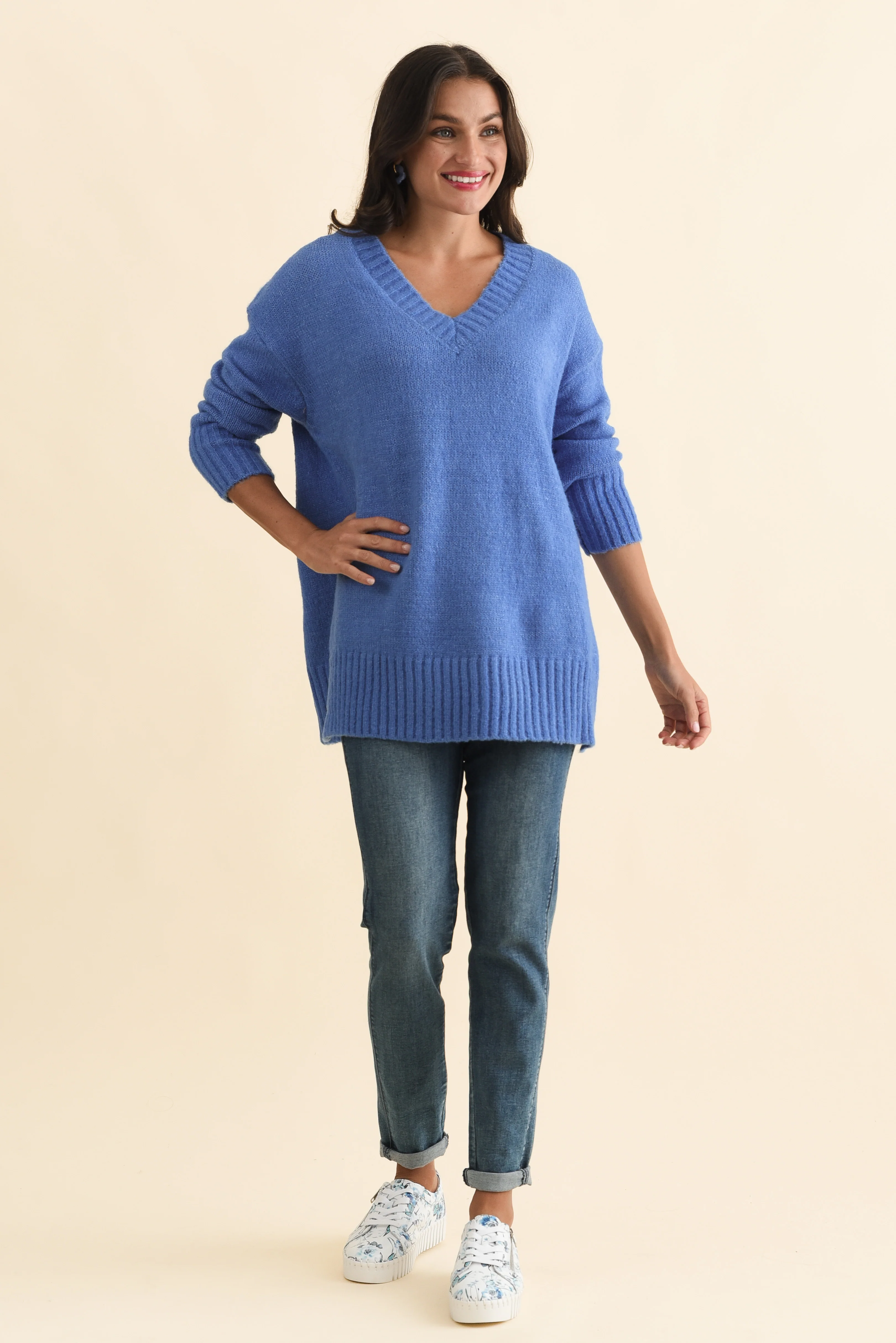 Brilla Blue V Neck Jumper - Image 2