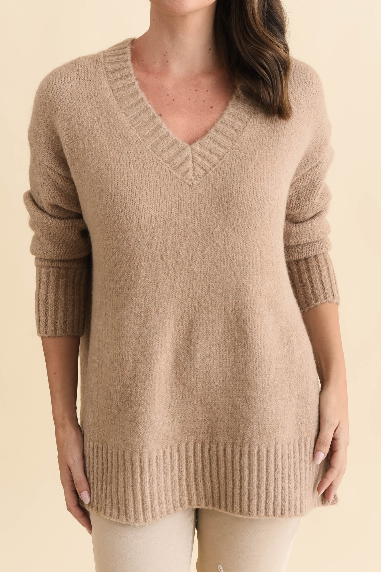 Brilla Natural V Neck Jumper - Image 6