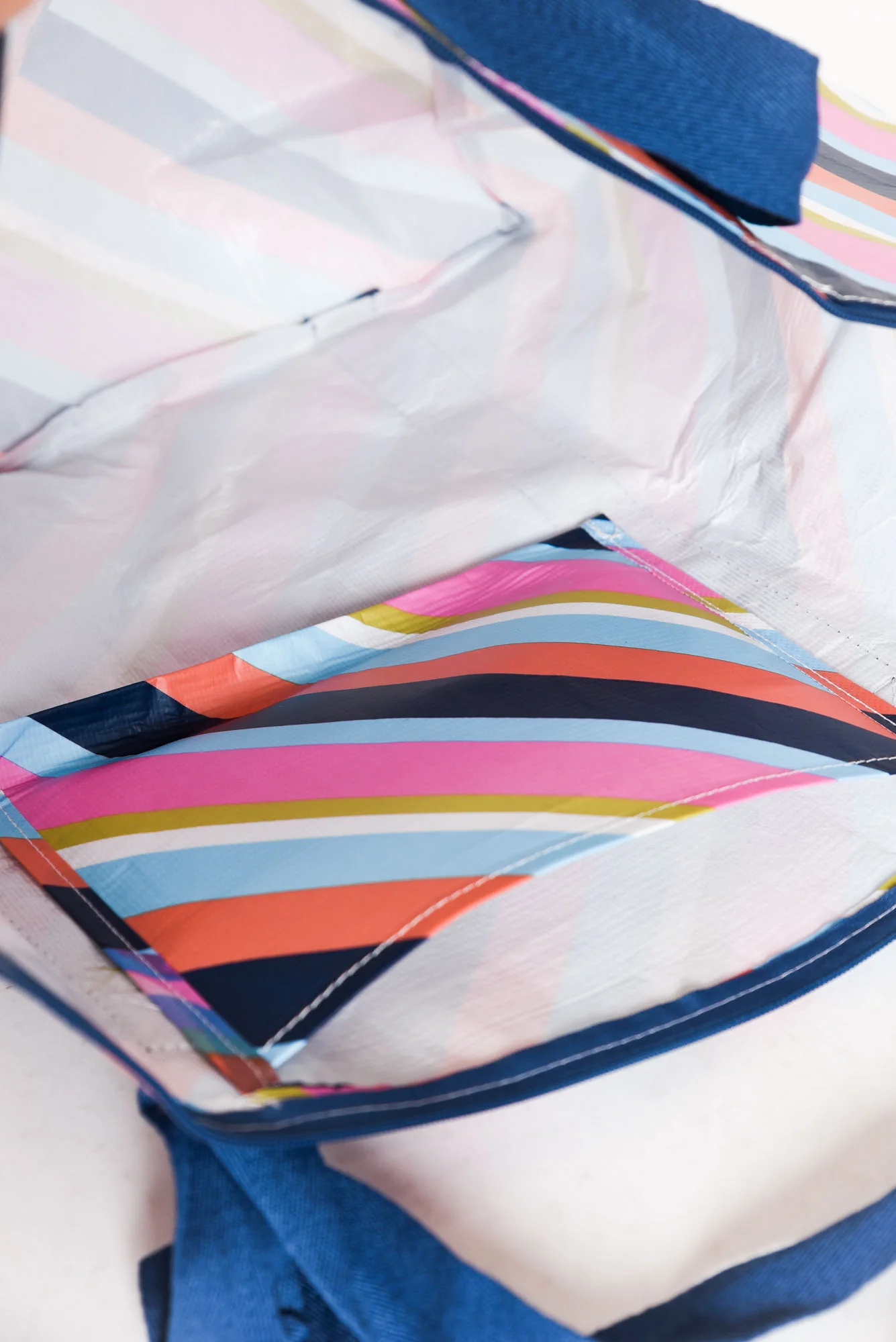 Cara Candy Stripe Zip Medium Tote - Image 3