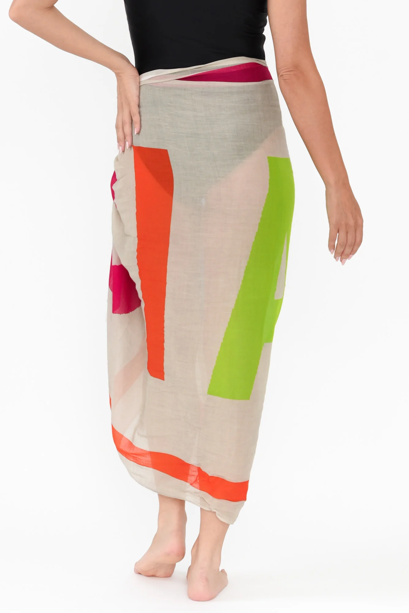 Ciao Taupe Check Sarong - Image 4