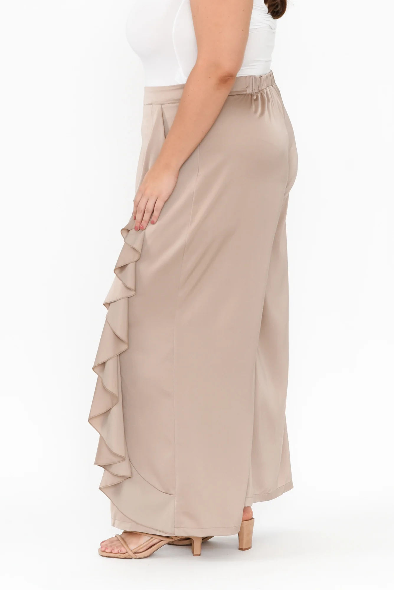 Dancer Taupe Ruffle Pants - Image 10