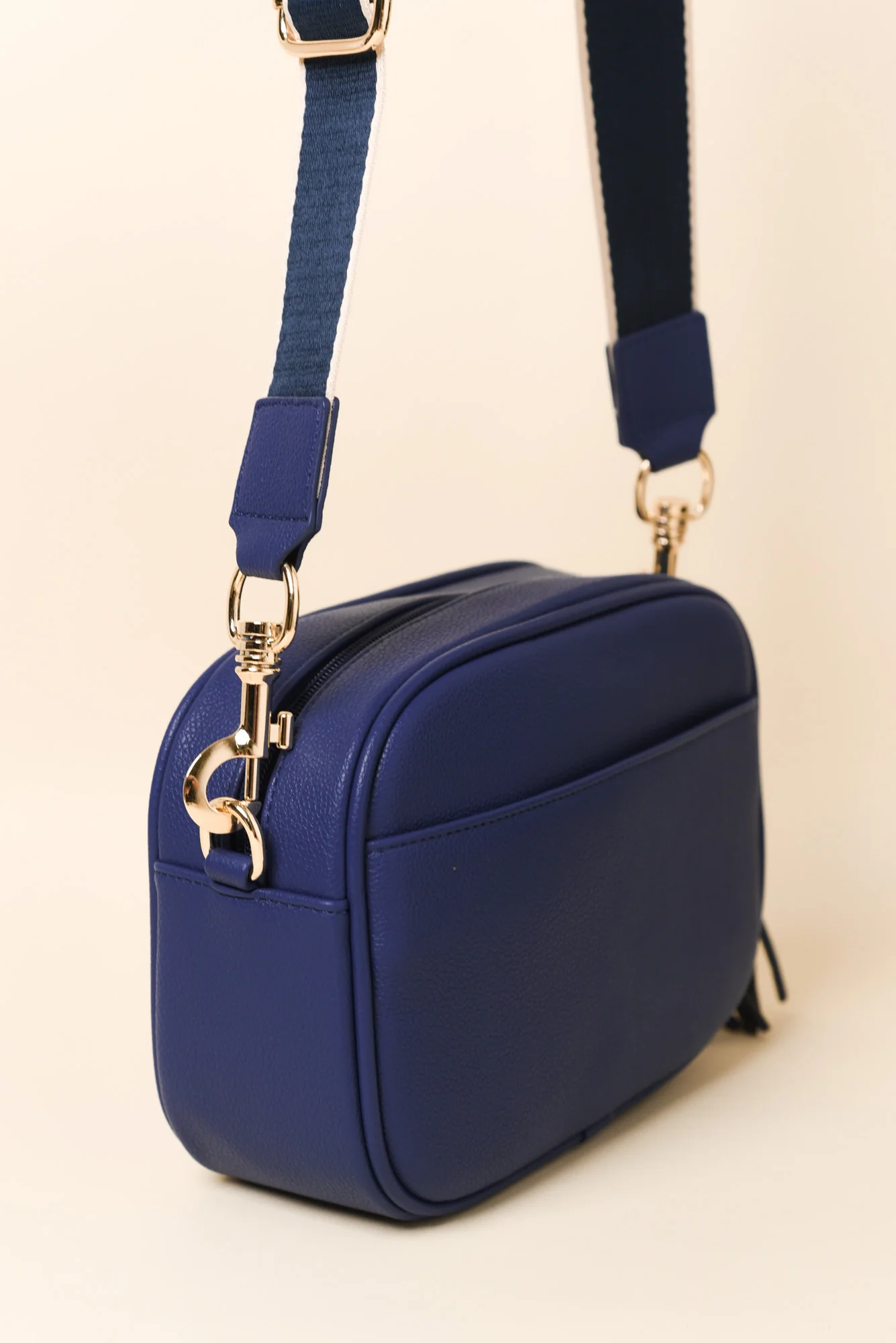 Donna Navy Crossbody Bag - Image 2