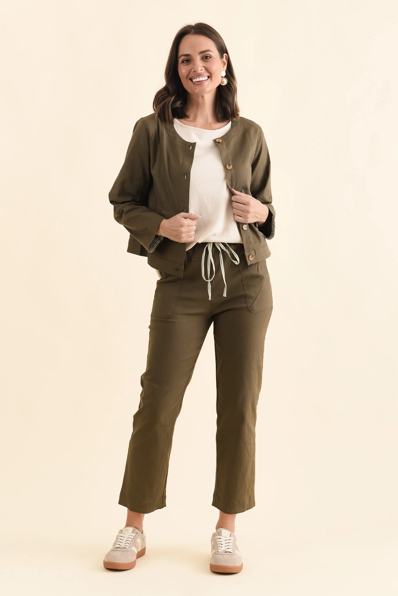 Edia Khaki Linen Blend Pants - Image 3