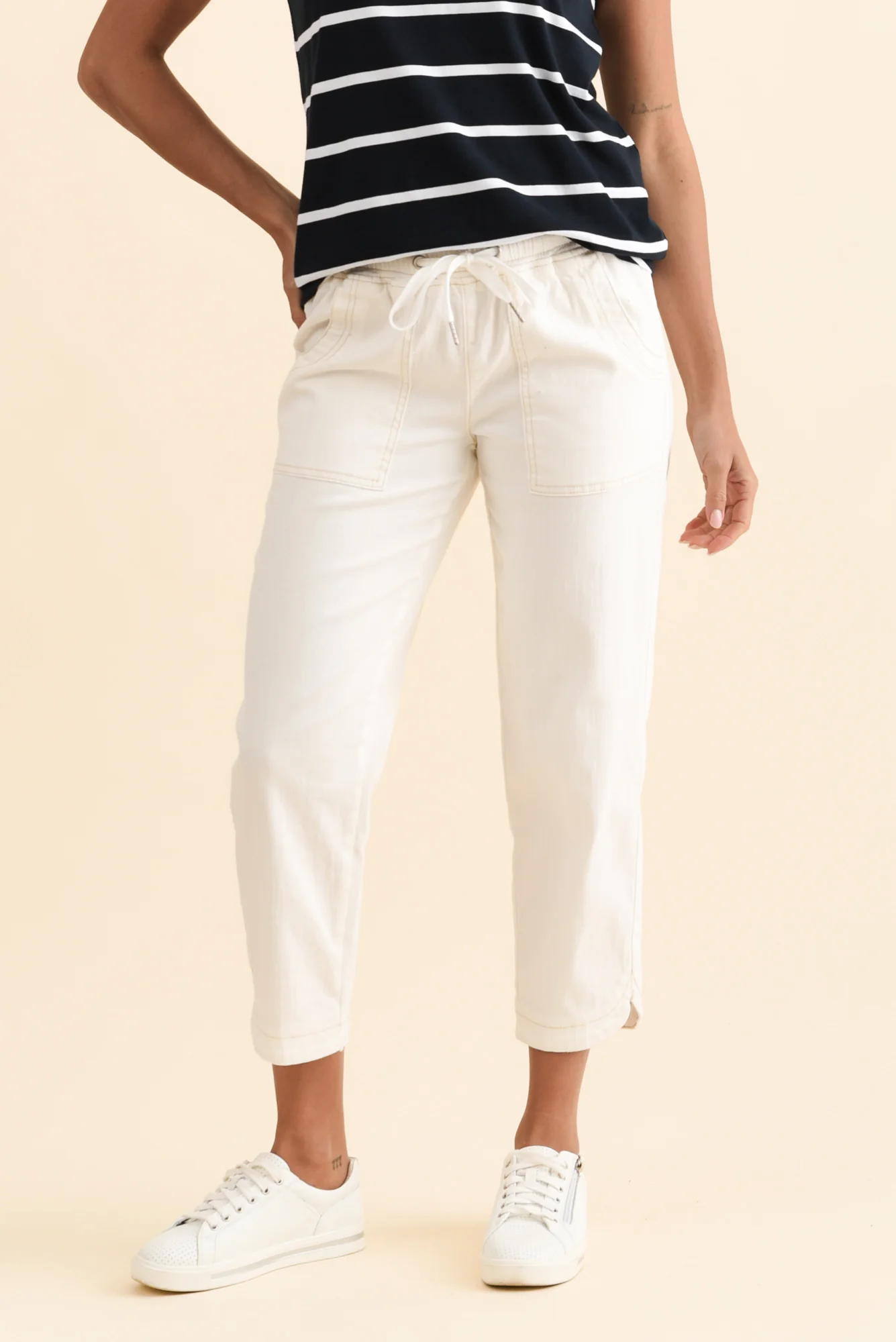 Eliana White Cotton Stretch Jeans - Image 2