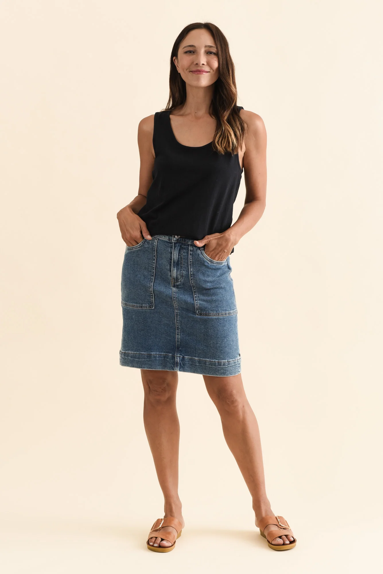 Evie Black Cotton Linen Tank - Image 6