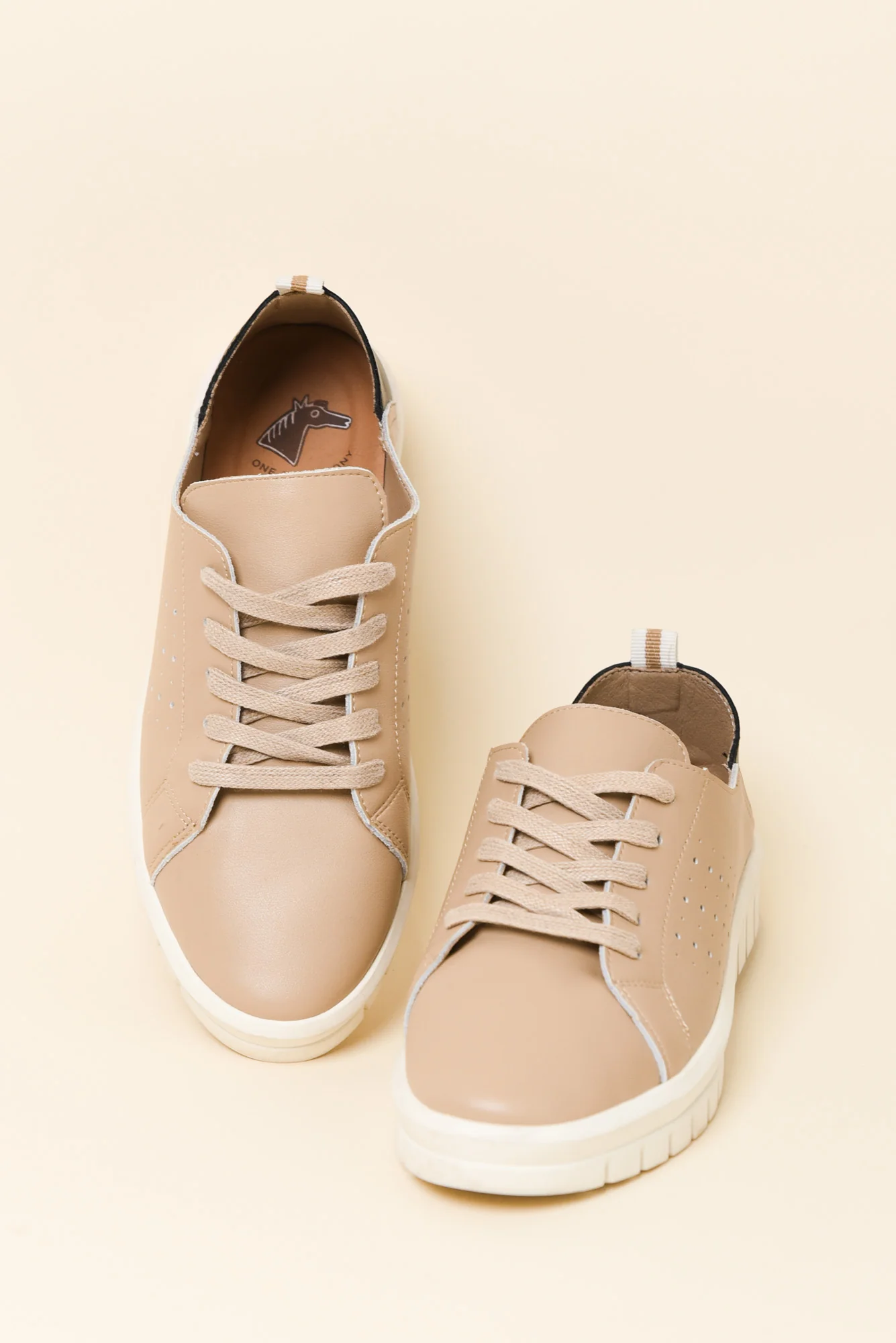 Exit Beige Leather Sneaker - Image 3