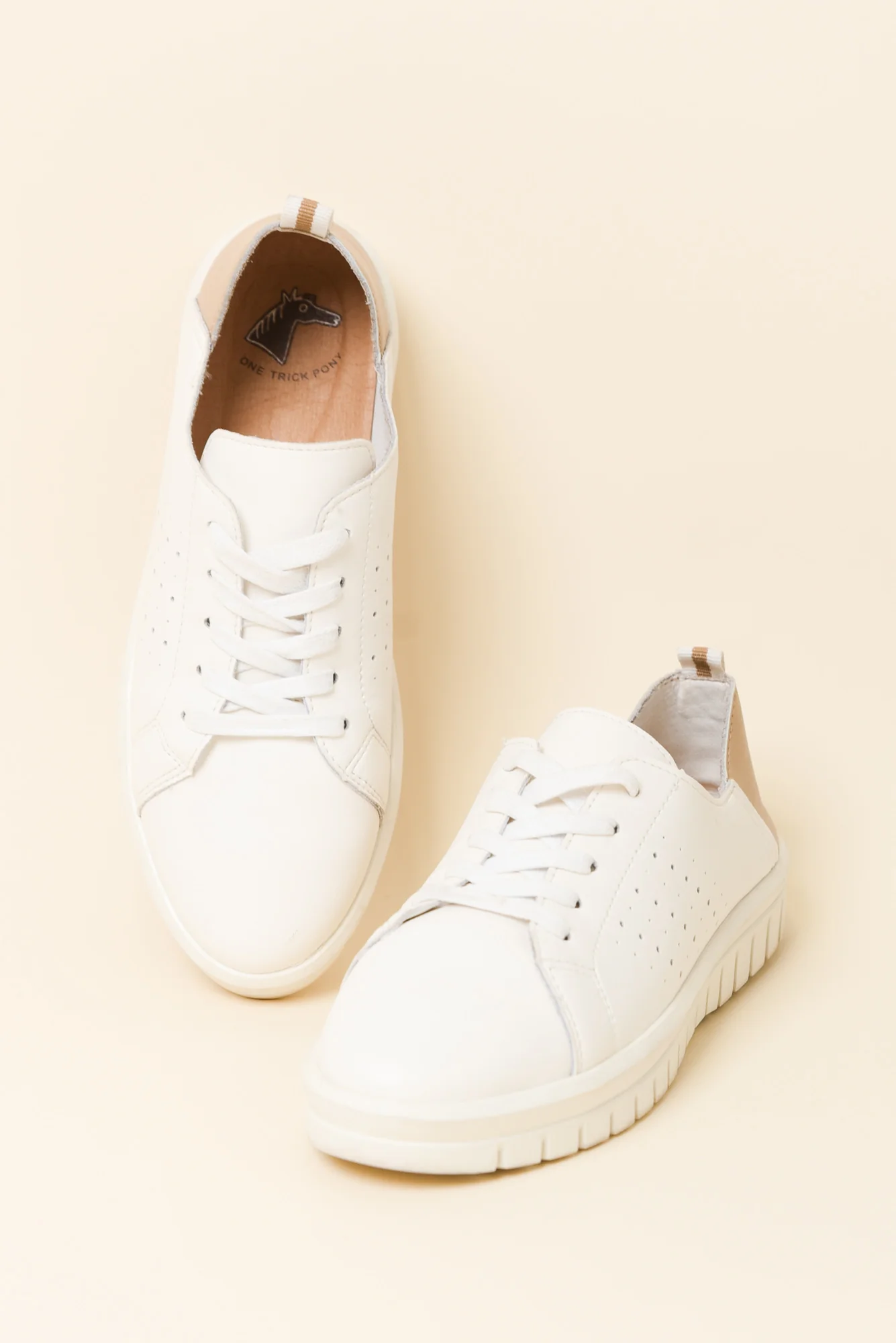 Exit White Leather Sneaker - Image 2