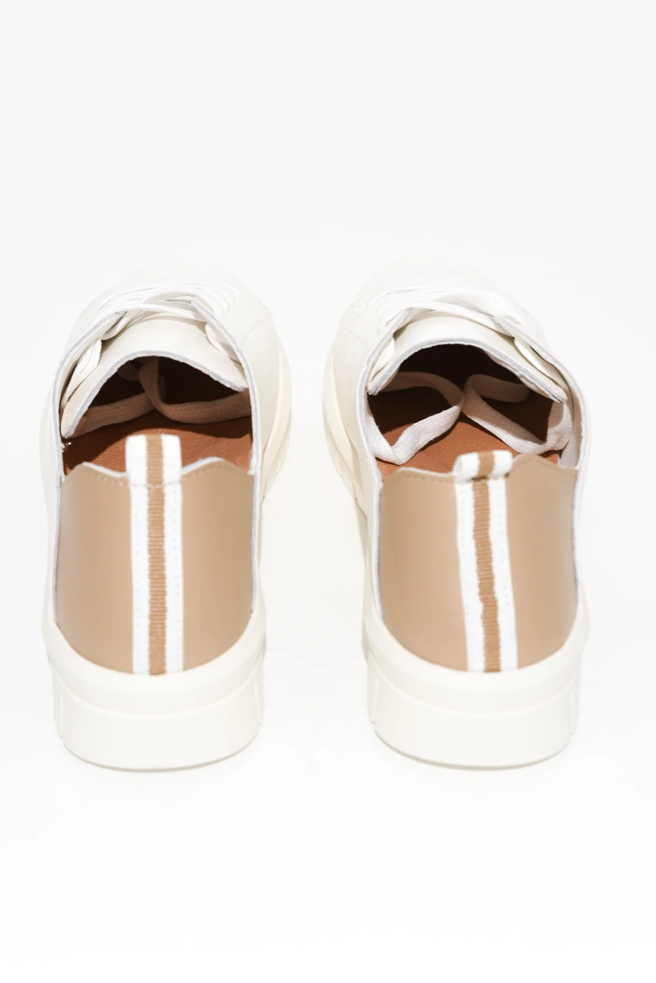 Exit White Leather Sneaker - Image 4