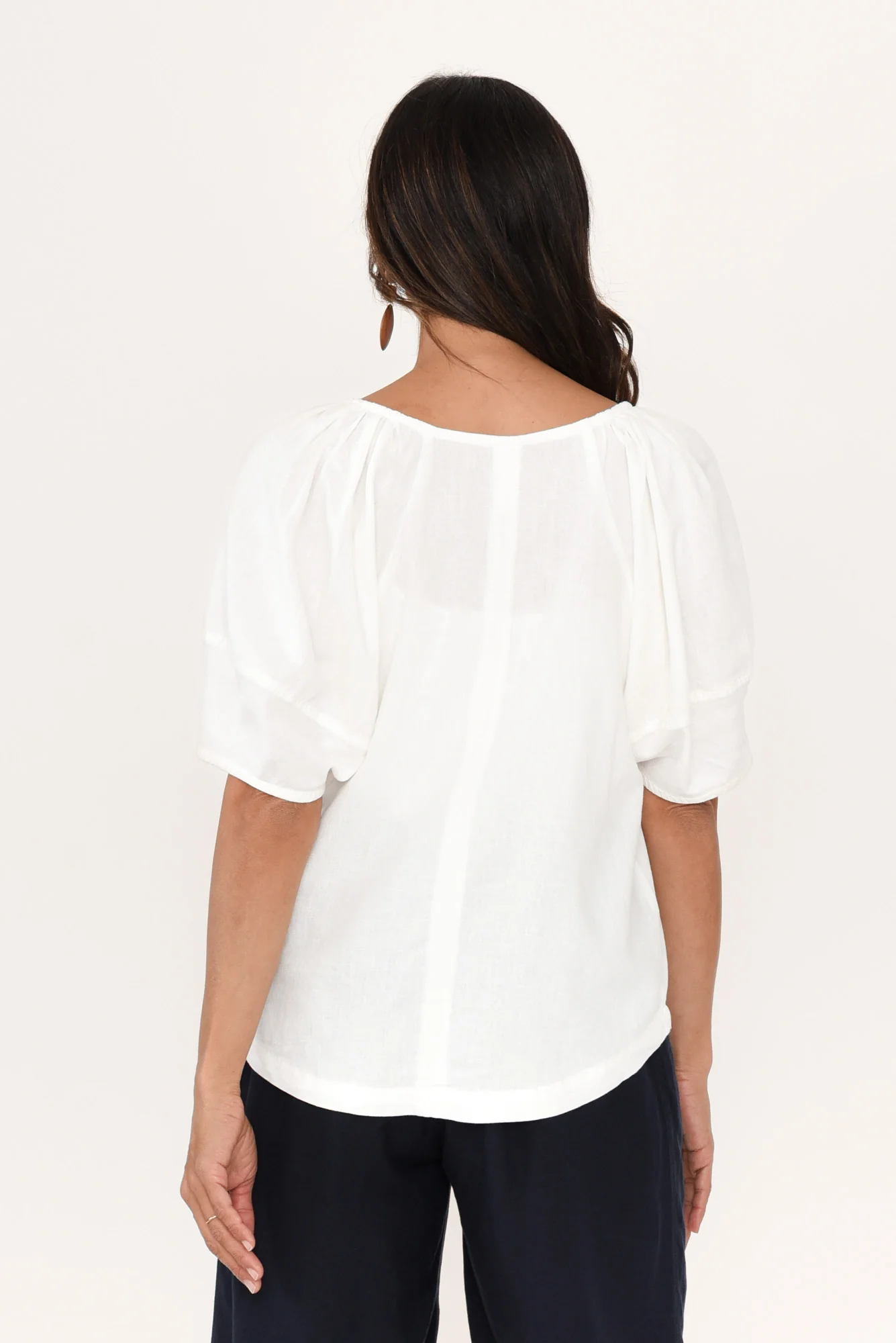Grove White Linen Blend Top - Image 5