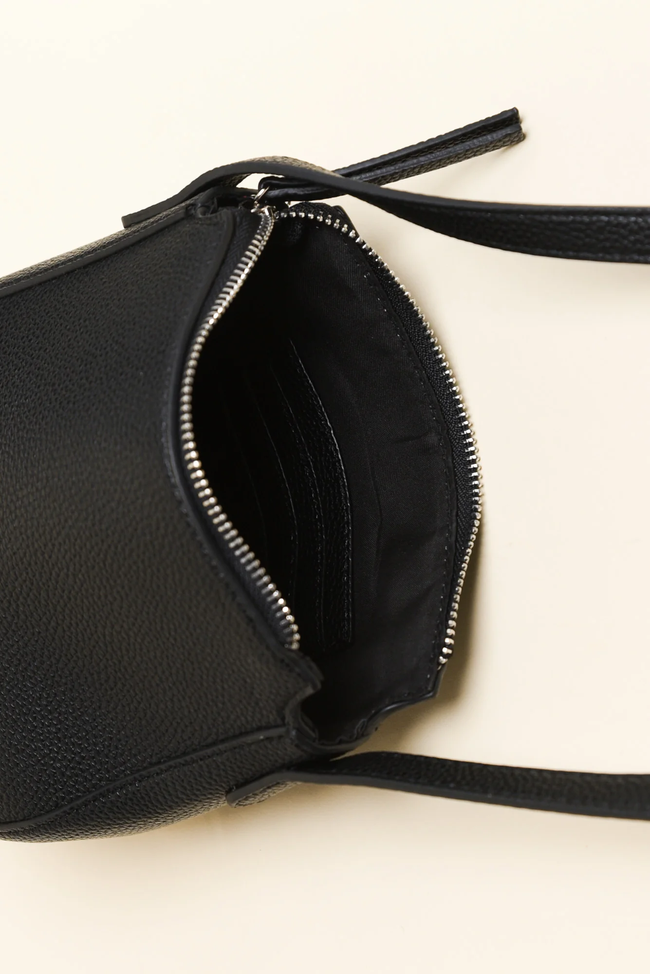 Halle Black Crossbody Bag - Image 3