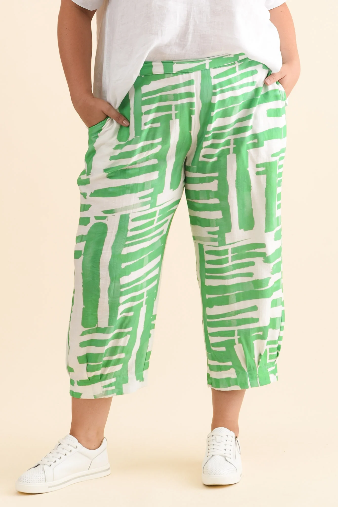 Hallie Green Geo Pocket Pants - Image 8