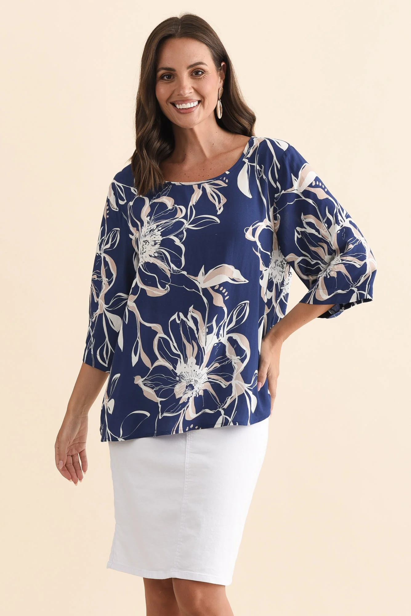 Hepburn Blue Flower Linen Blend Top - Image 2