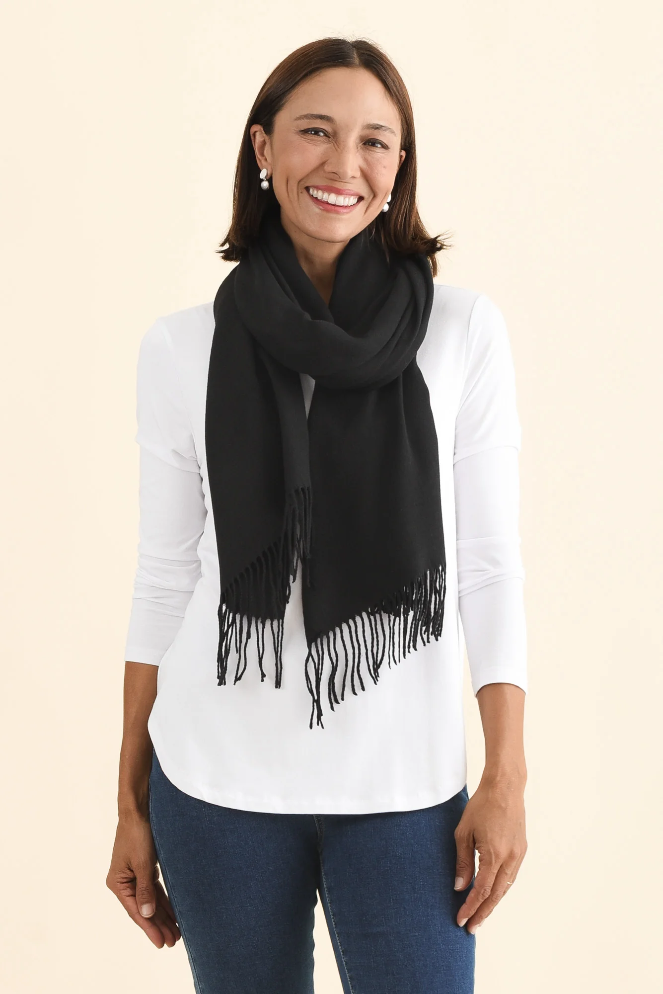Heta Black Cotton Pashmina Scarf - Image 3