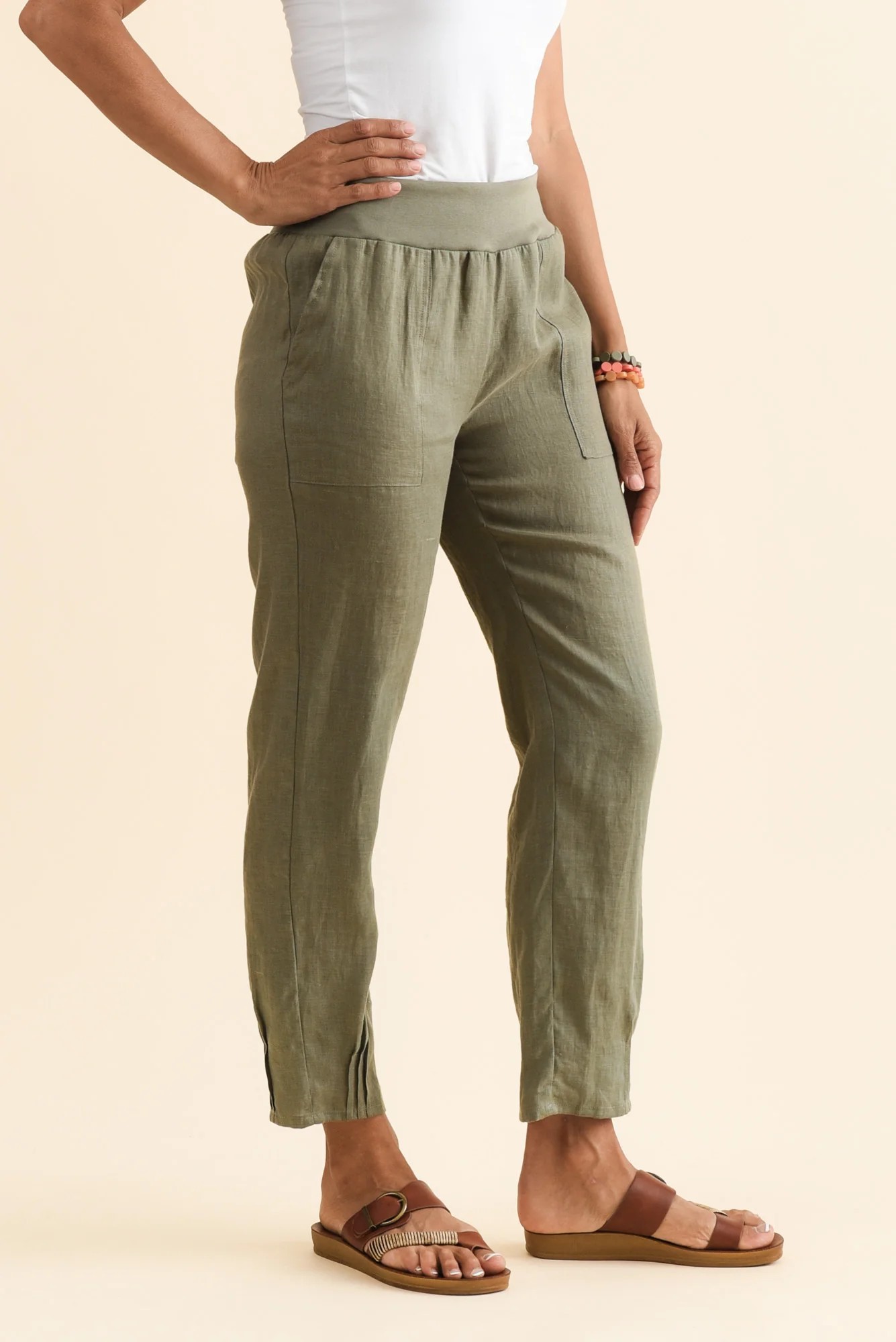 Hudson Olive Linen Pocket Pants - Image 3