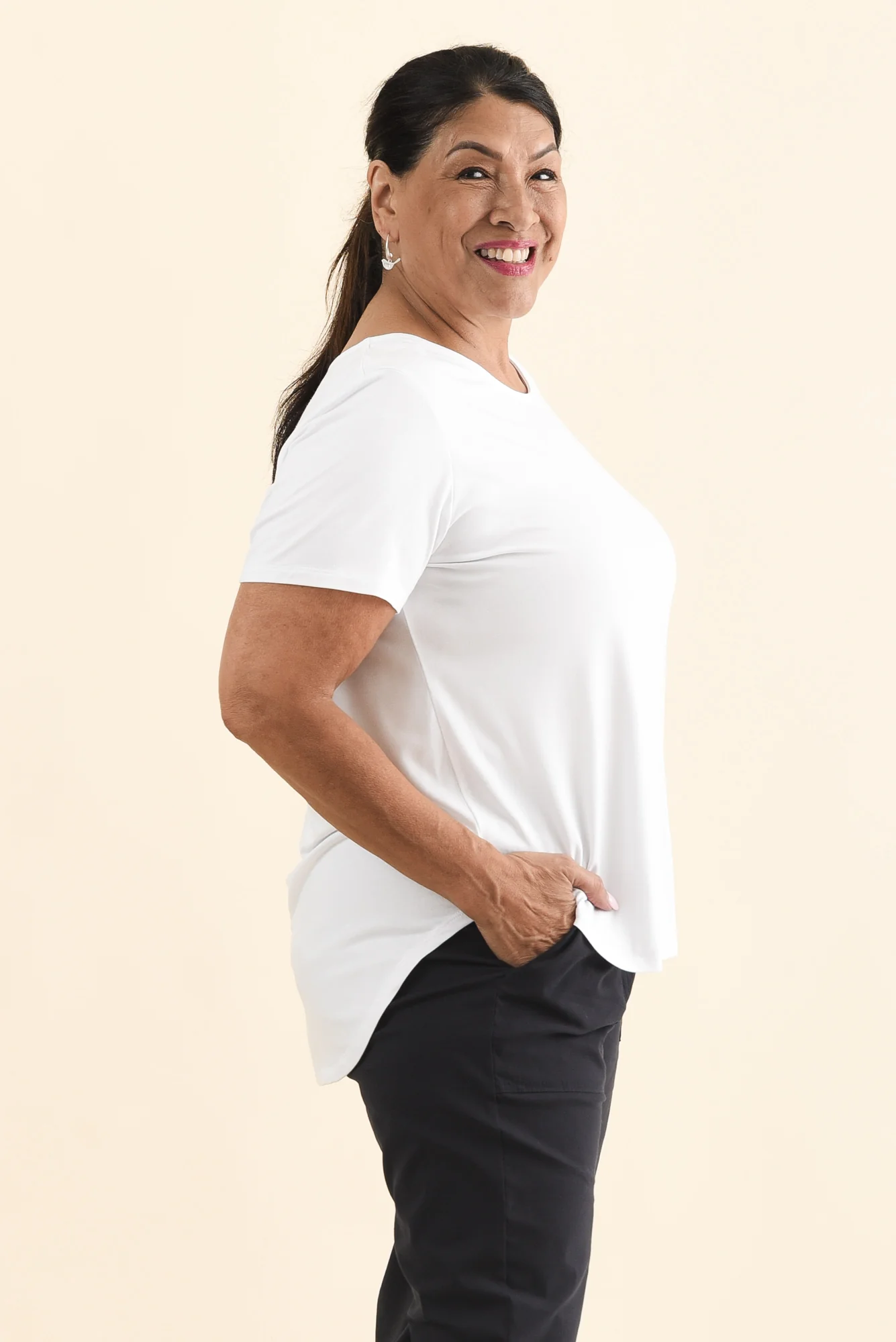 Janis White Bamboo Tee - Image 11