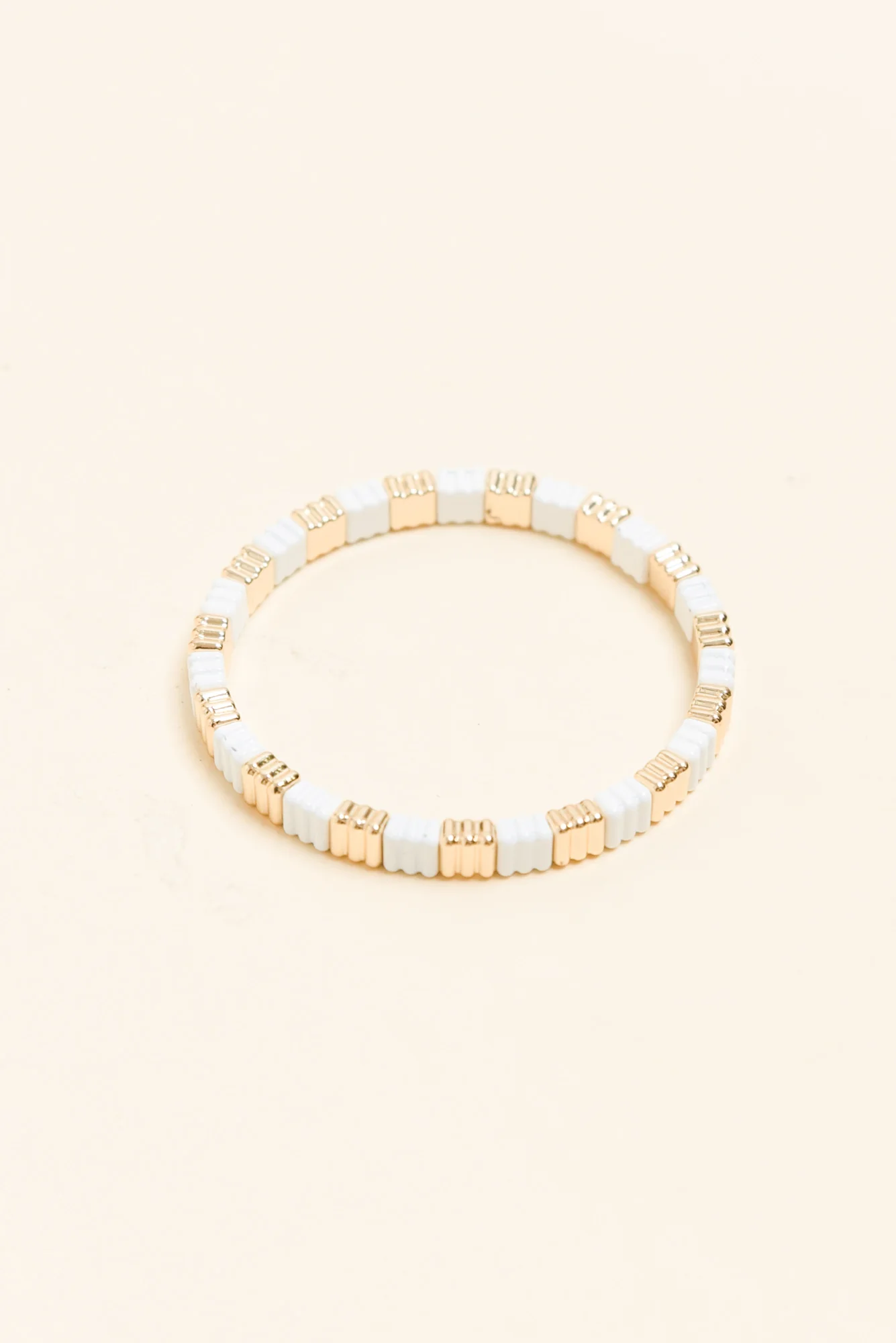 Java White Beaded Bracelet