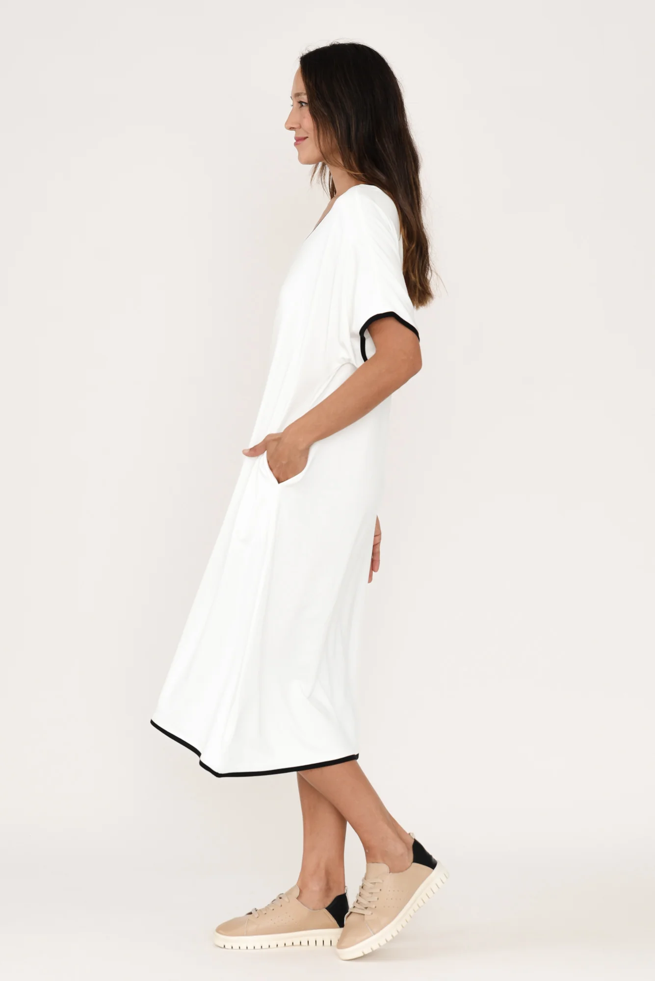 Jemima White Contrast V Neck Dress - Image 4