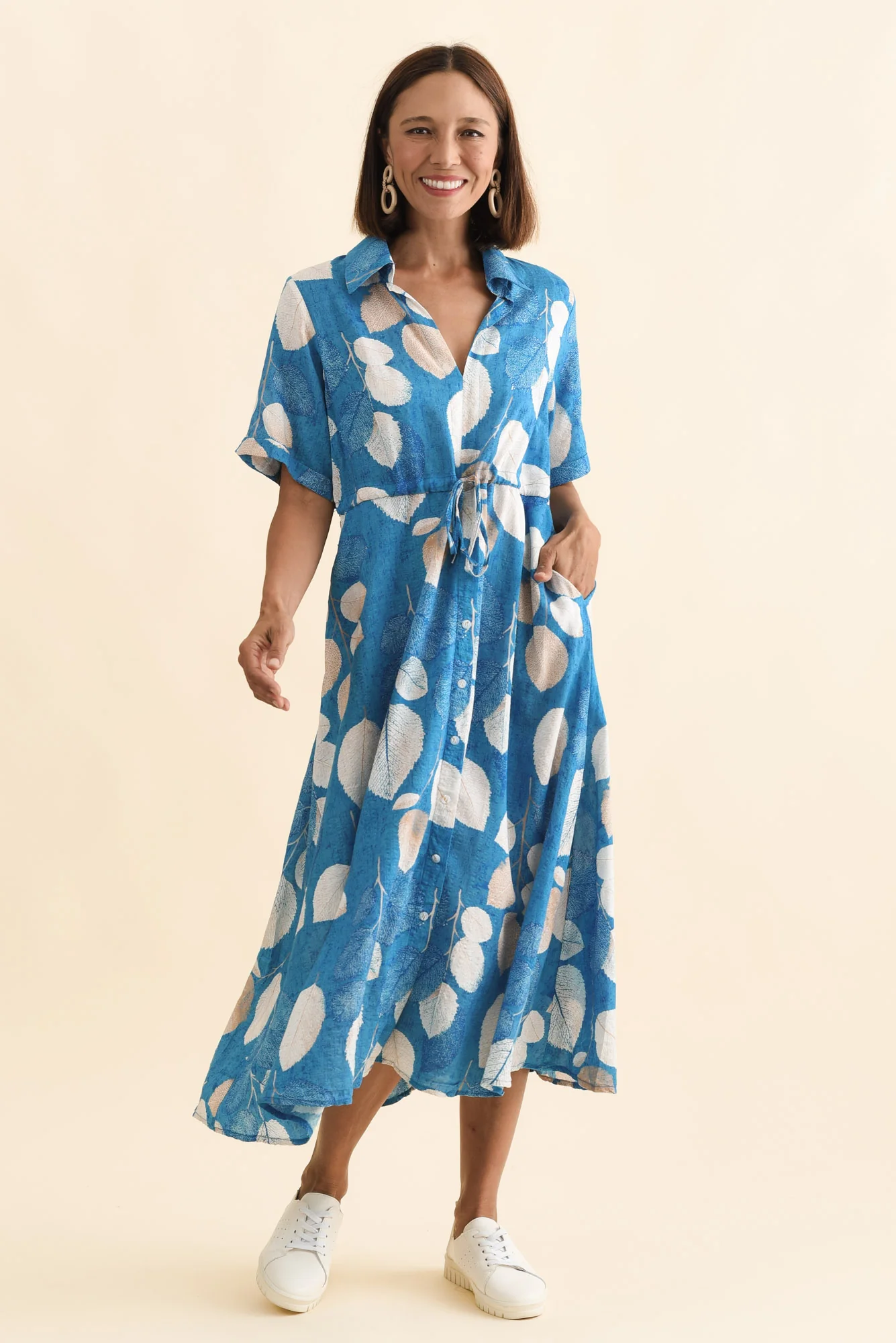 Leigh Blue Leaf Tie Dress - Image 2