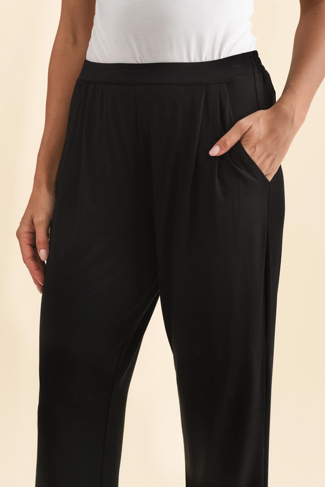 Lopez Black Pocket Pants - Petite - Image 5
