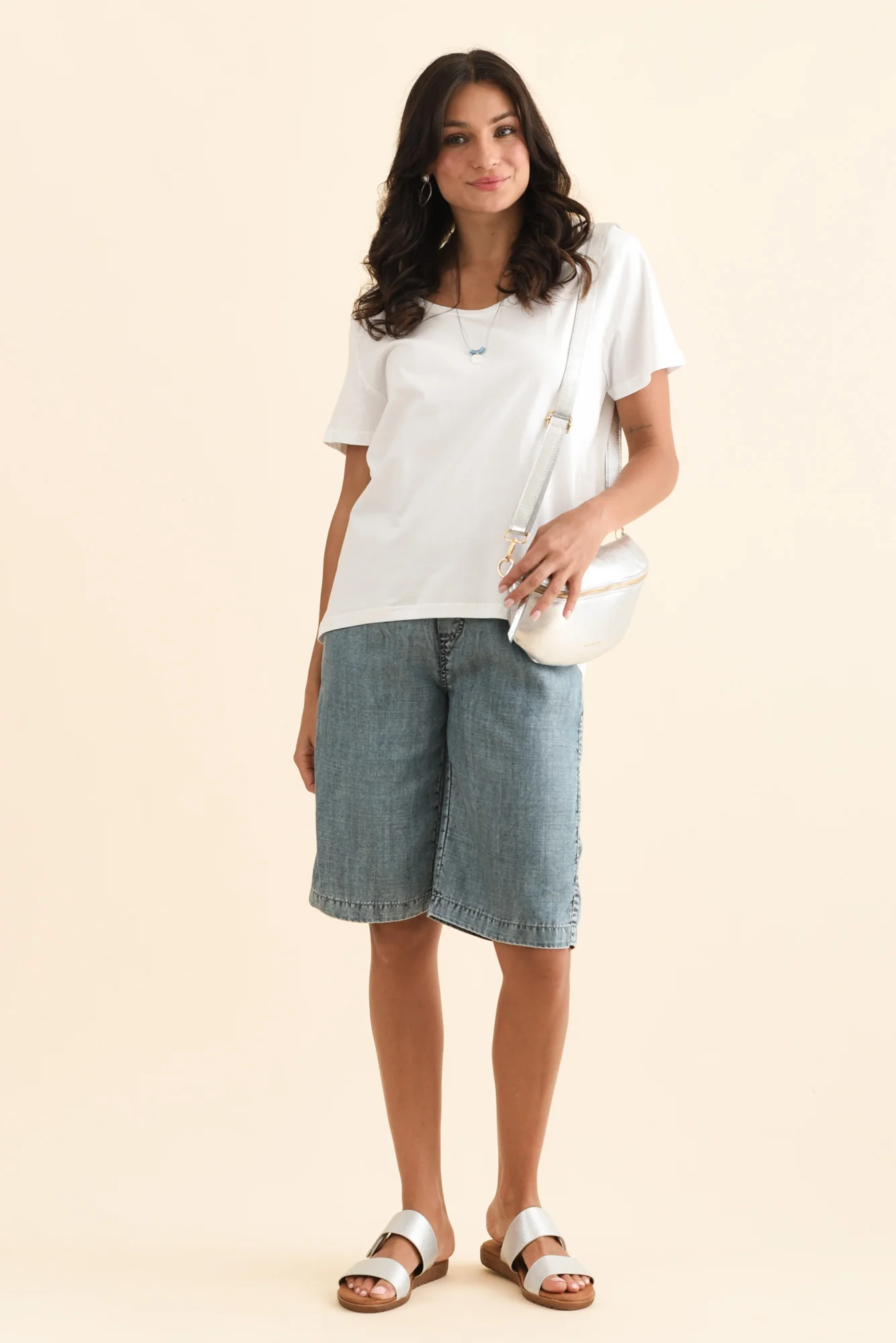 Lorna Blue Lyocell Pocket Shorts - Image 2