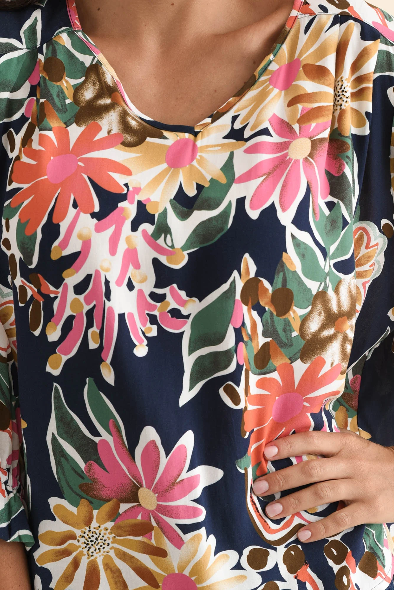 Lourdes Navy Floral Frill Sleeve Top - Image 5