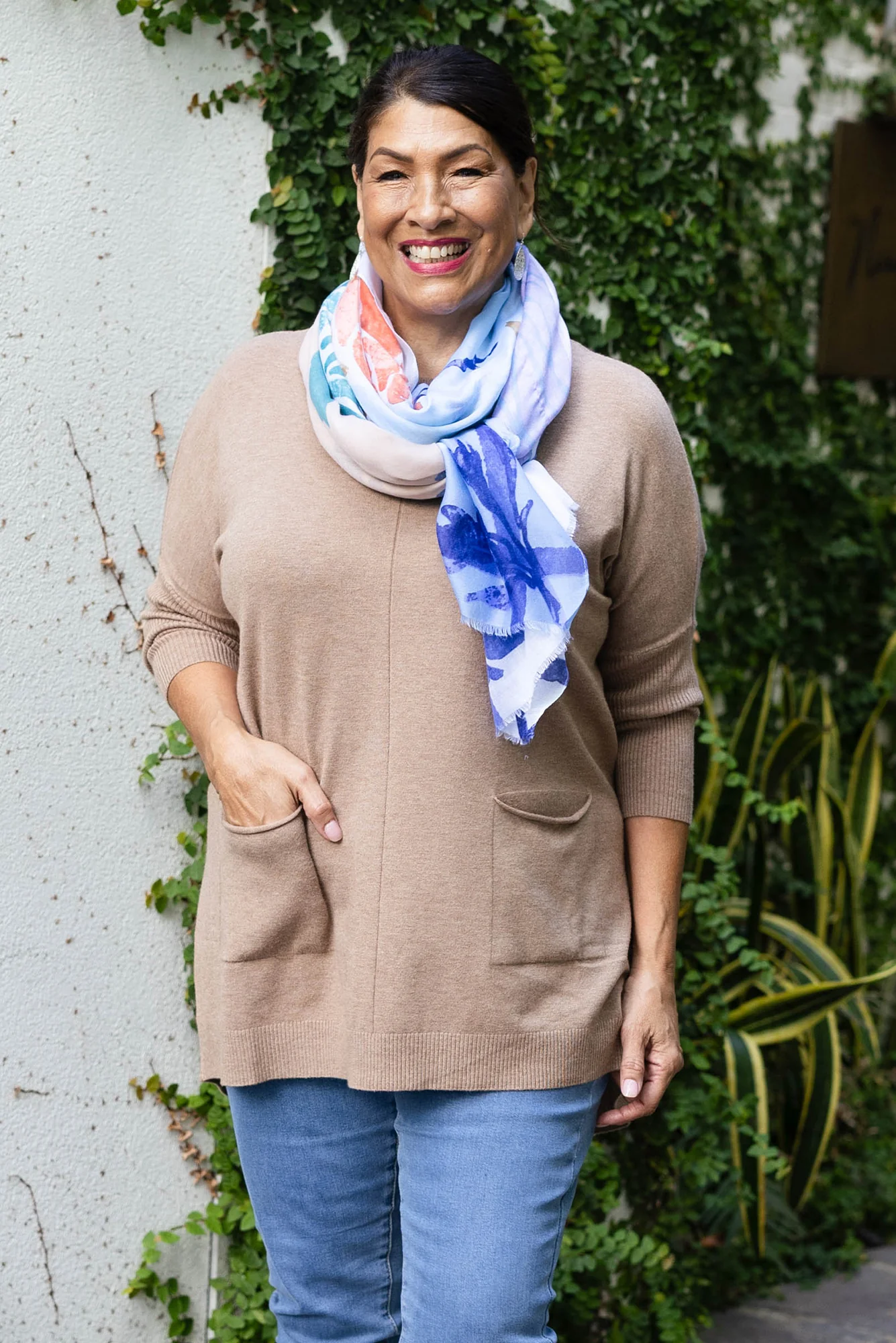 Maleny Blue Garden Scarf - Image 4