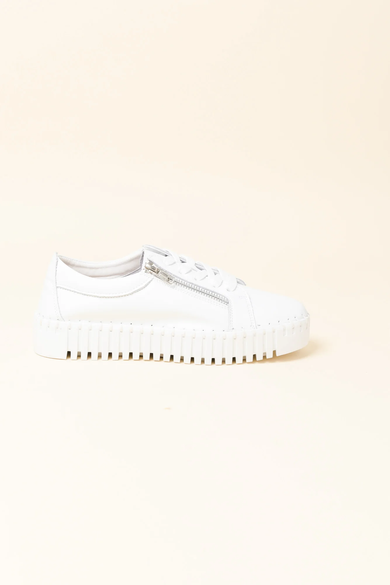 Merusa White Leather Platform Sneaker