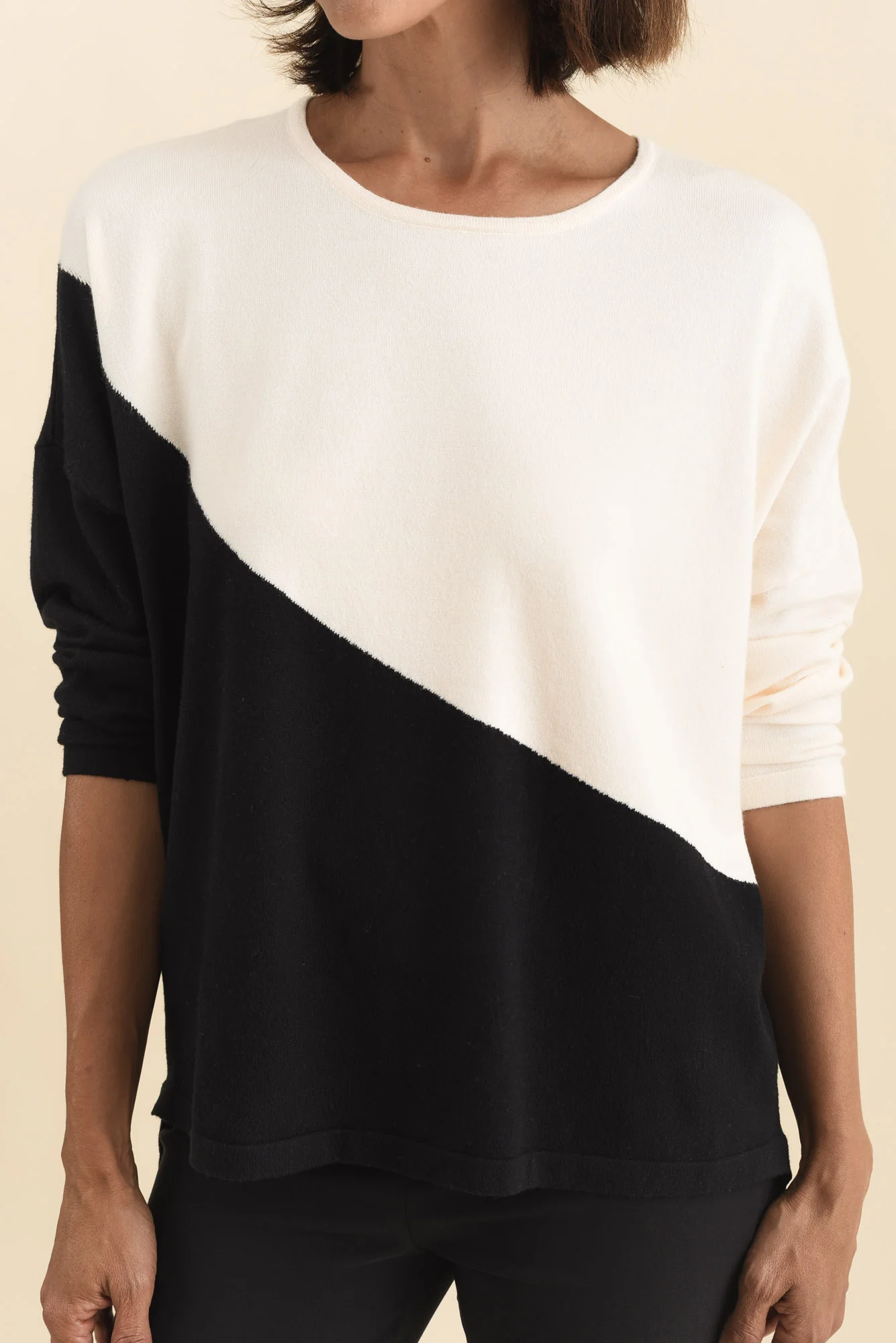 Mona Black Splice Knit Jumper - Image 5