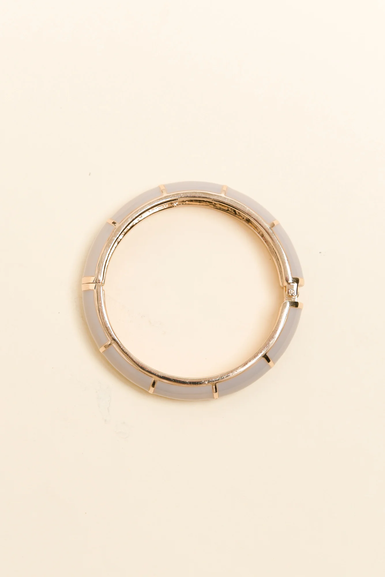Naari Beige Contrast Bangle - Image 2