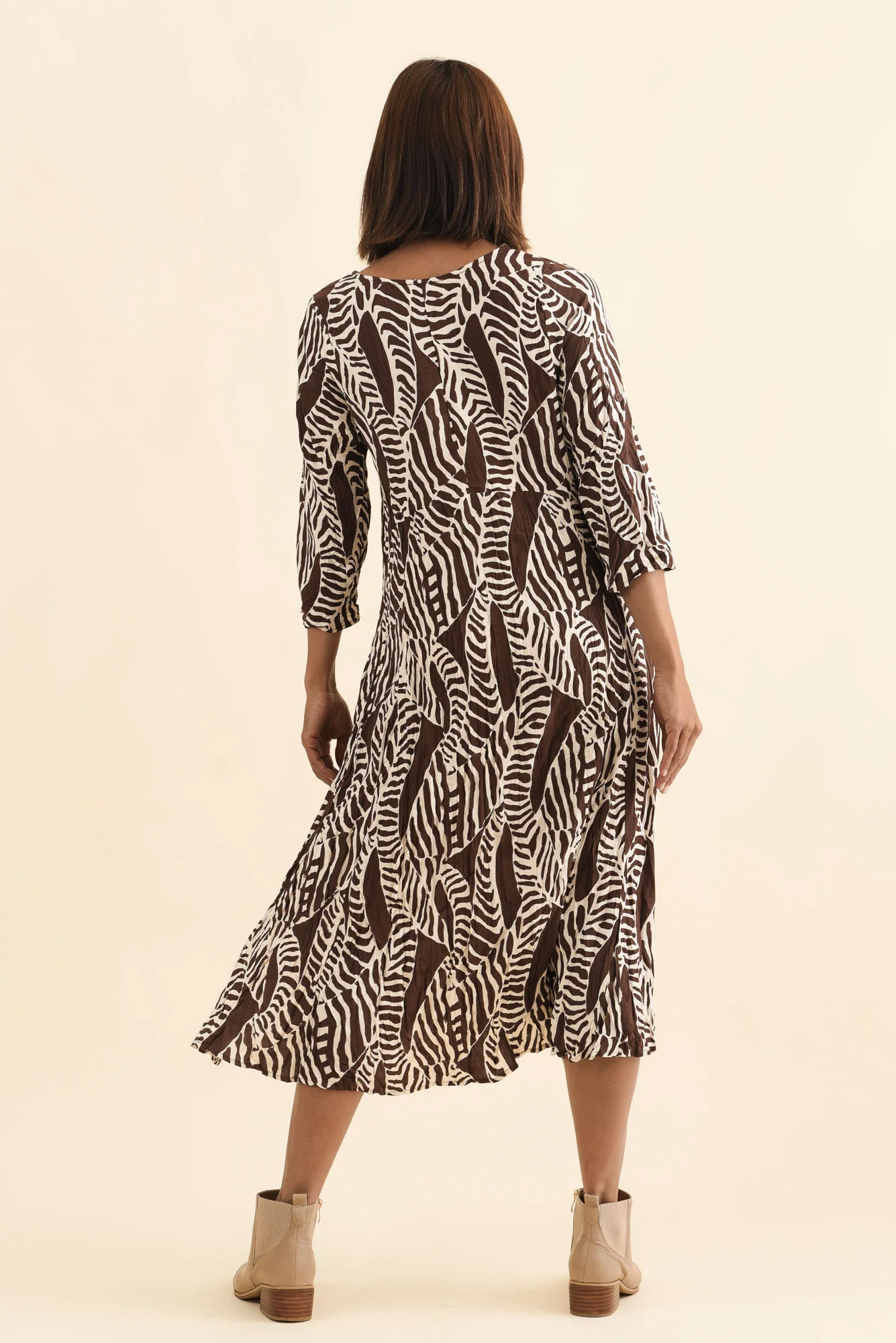 Nessa Brown Leaf Crescent Dress - Image 5