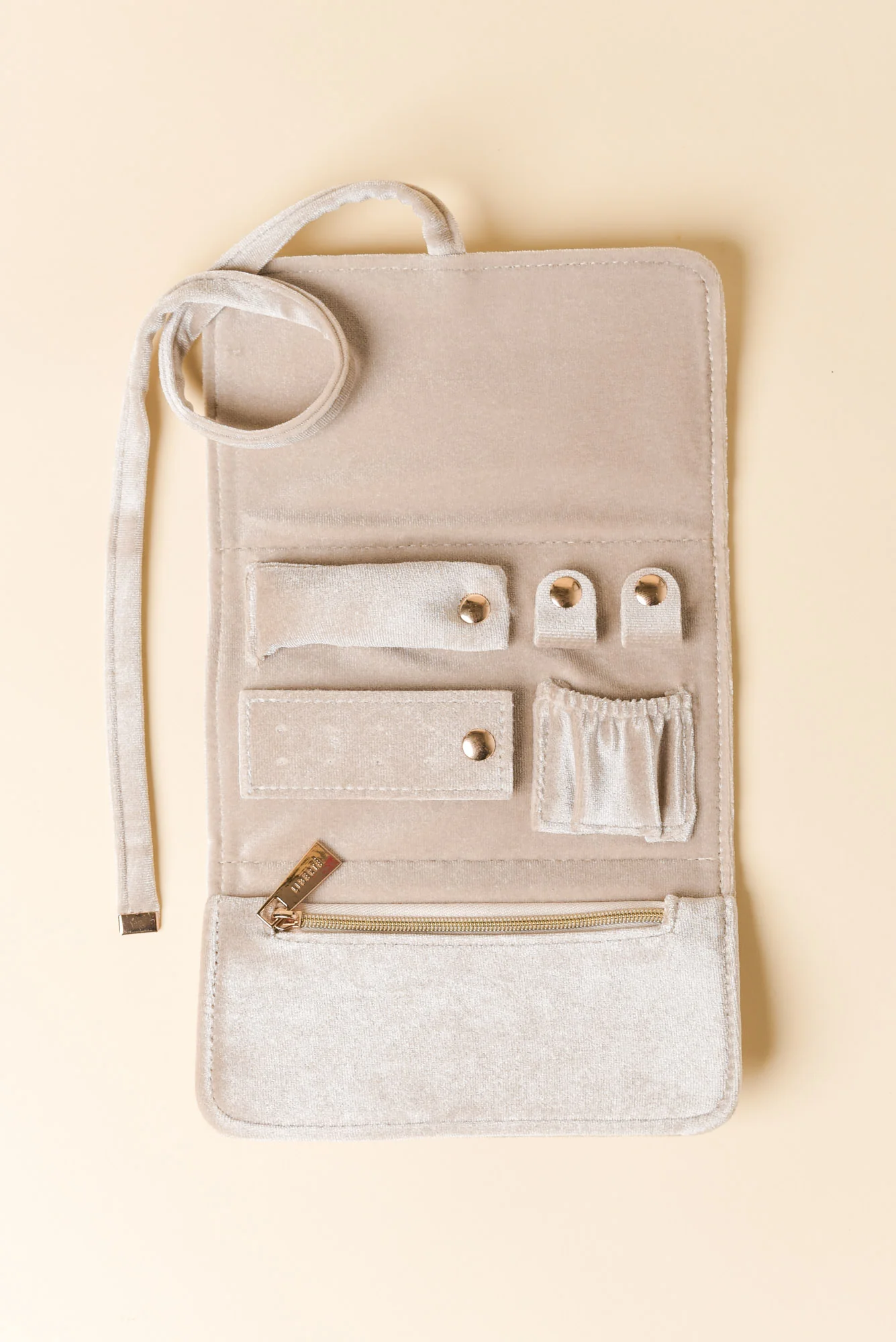 Pisa Beige Velvet Jewellery Wallet - Image 2