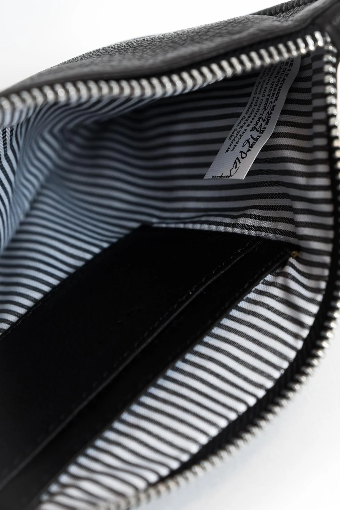 Queens Black Leather Clutch - Image 3