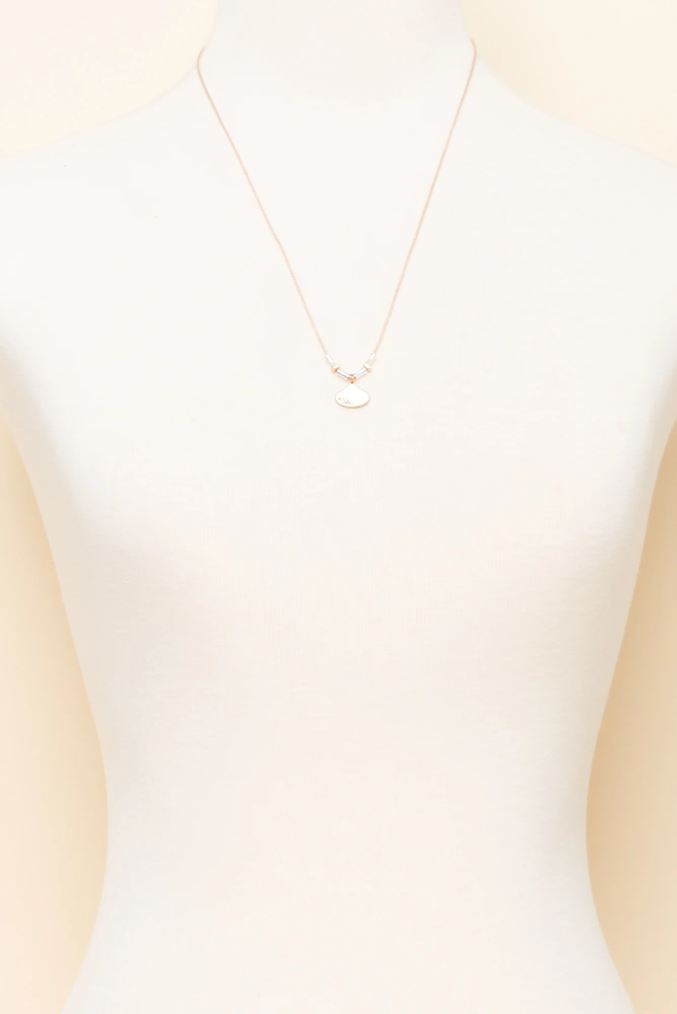 Raelyn Gold Leaf Pendant Necklace - Image 2