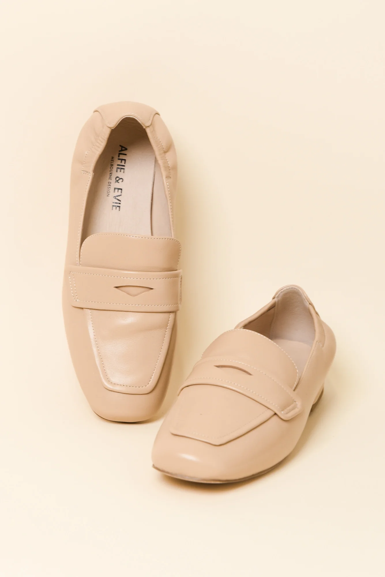Ridgeway Nude Leather Loafer - Image 2