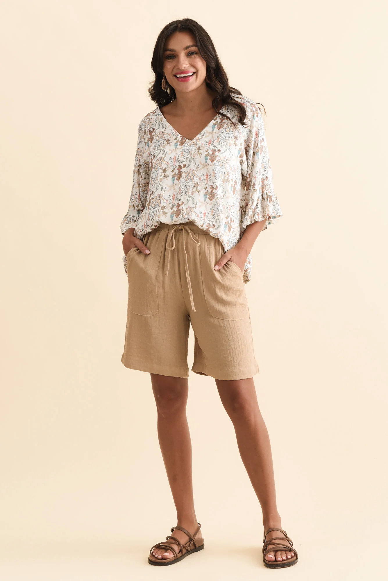 Santi Natural Drawstring Shorts - Image 6