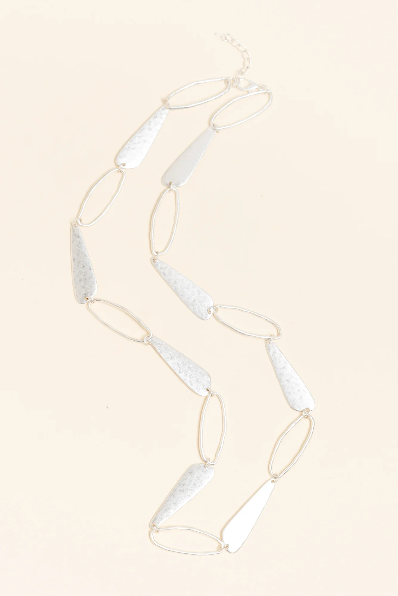 Sila Silver Linked Necklace