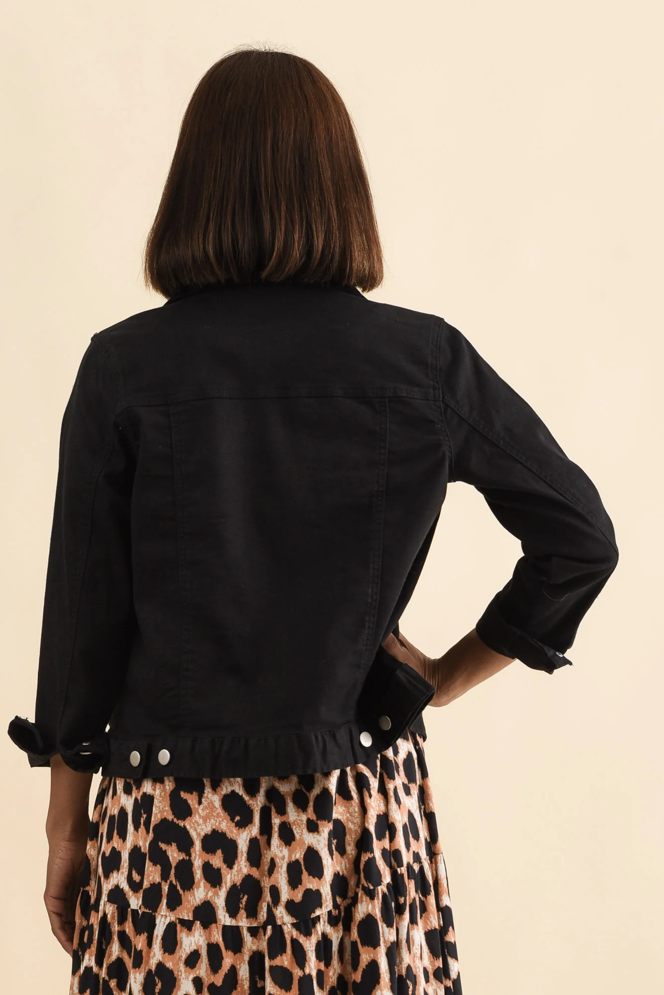Siobhan Black Stretch Jacket - Image 5