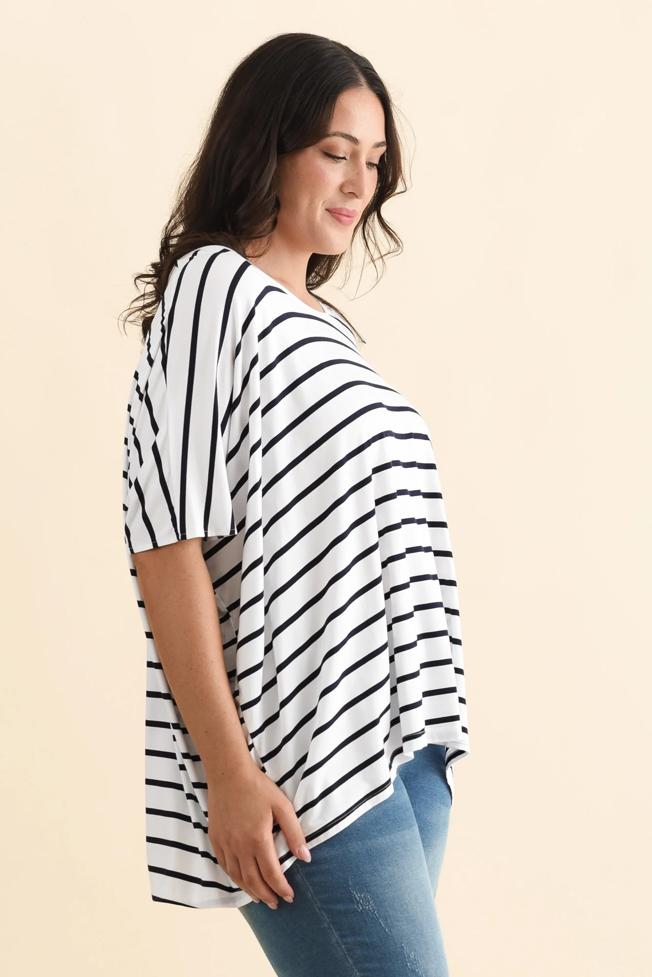 Sorronda White Stripe Bamboo Batwing Top - Image 11