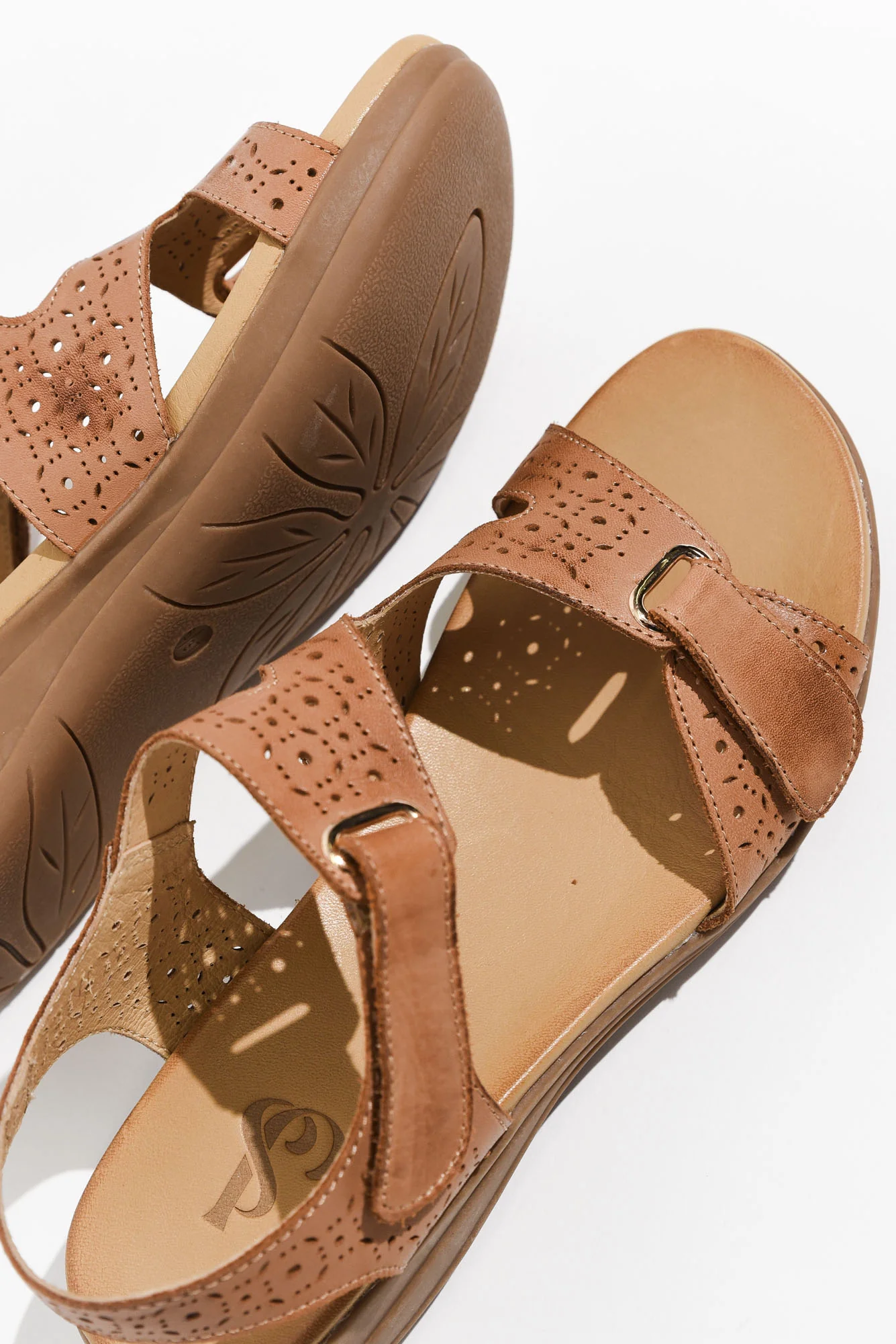 Suit Tan Leather Cut Out Sandal - Image 3
