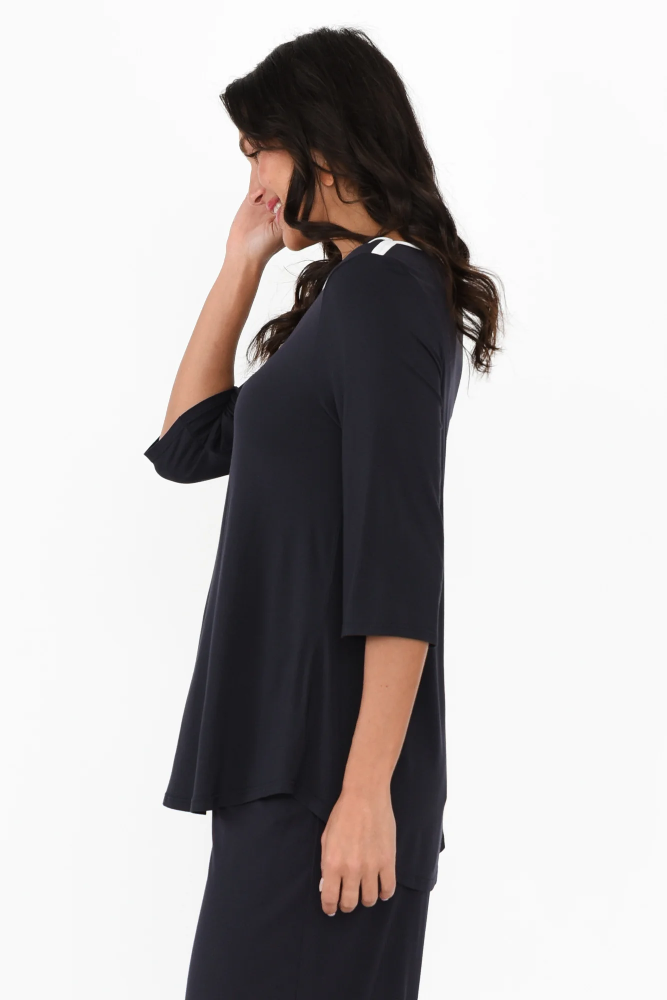 Tilly Navy Contrast 3/4 Sleeve Micro Modal Tee - Image 4